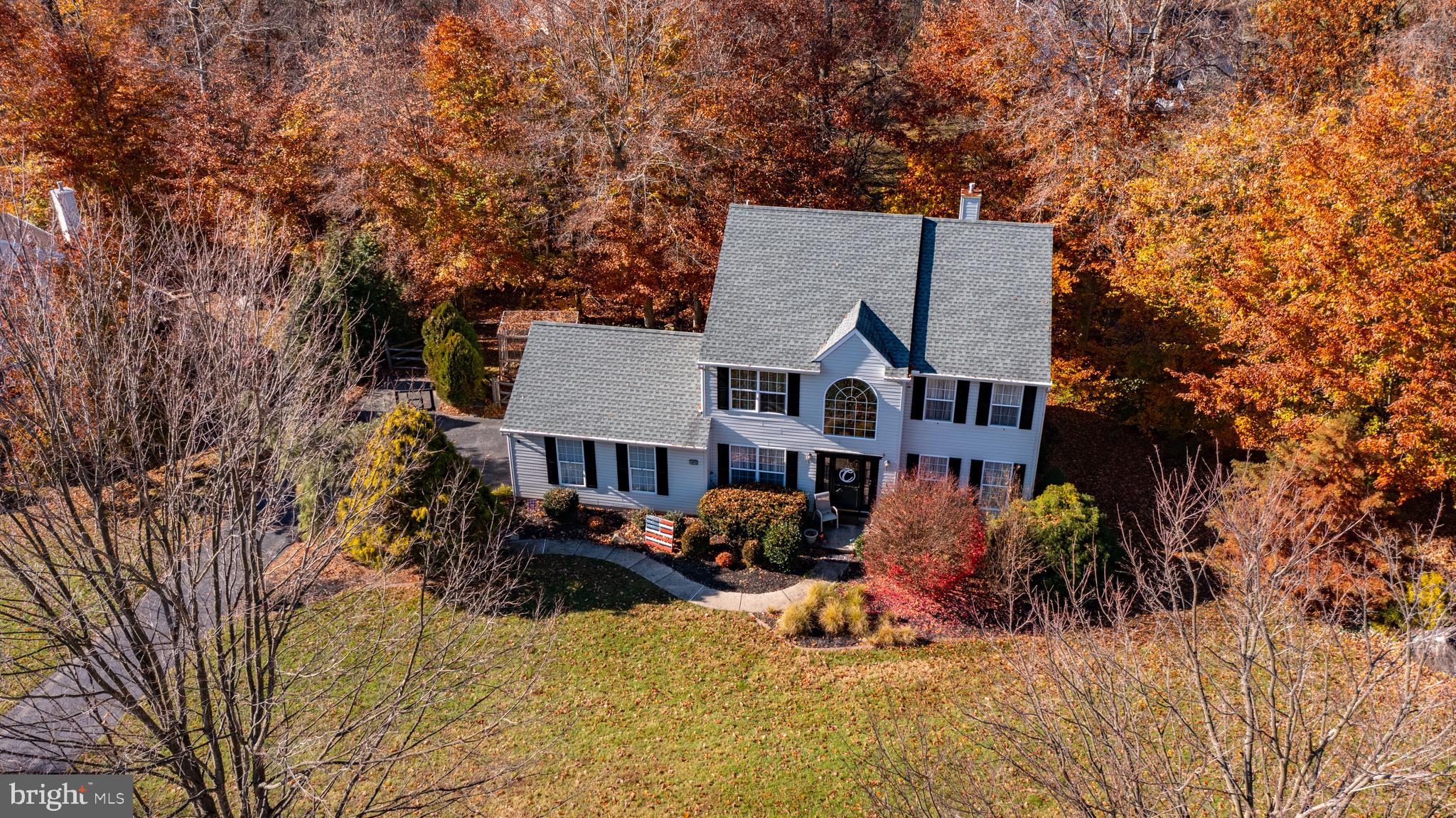 HIDDEN CREEK - Residential