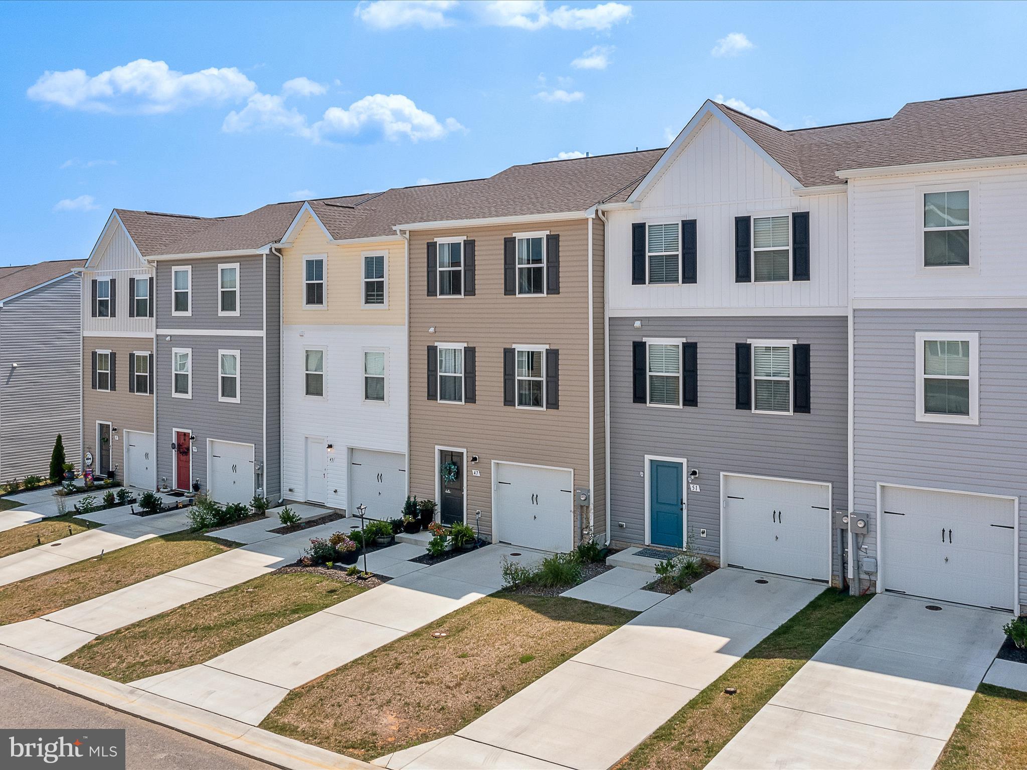 DILLON FARM - Residential