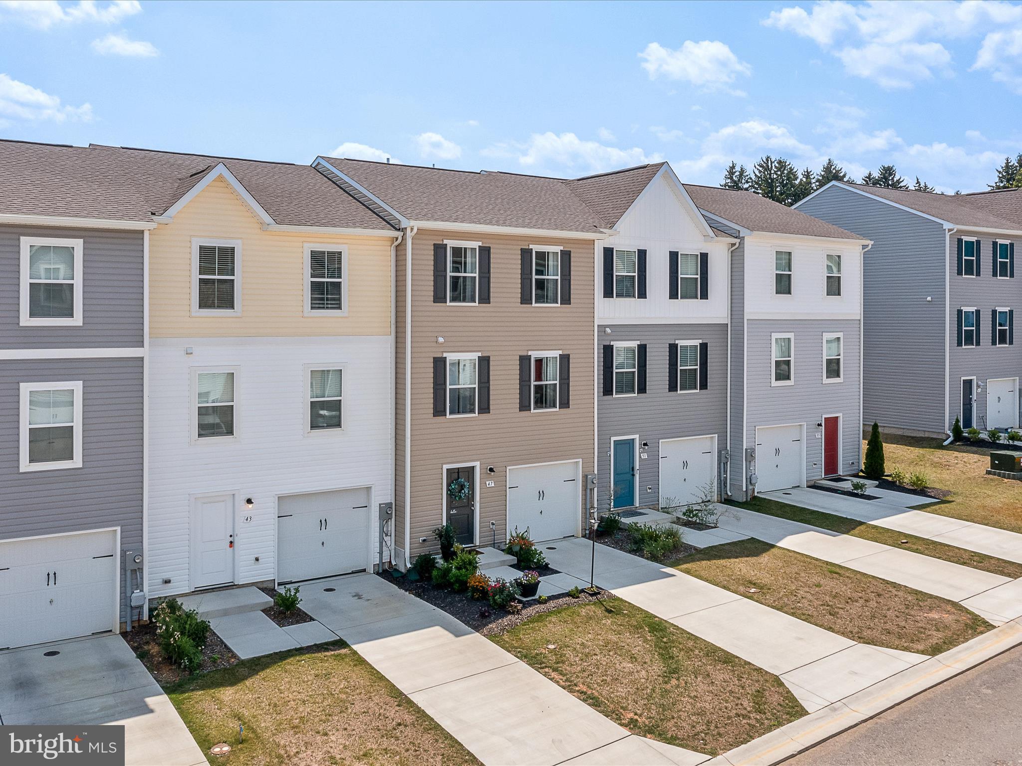 DILLON FARM - Residential