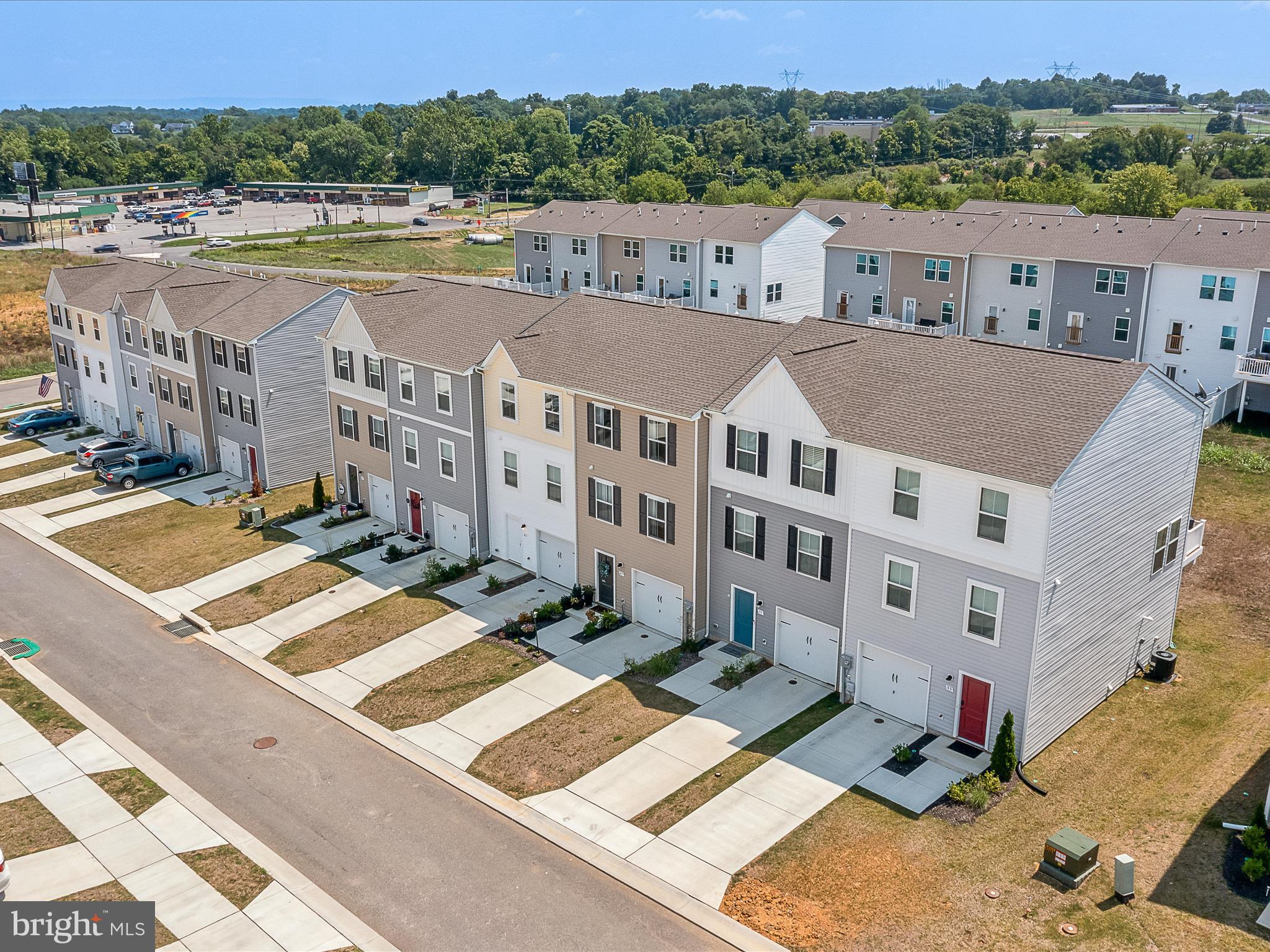 DILLON FARM - Residential