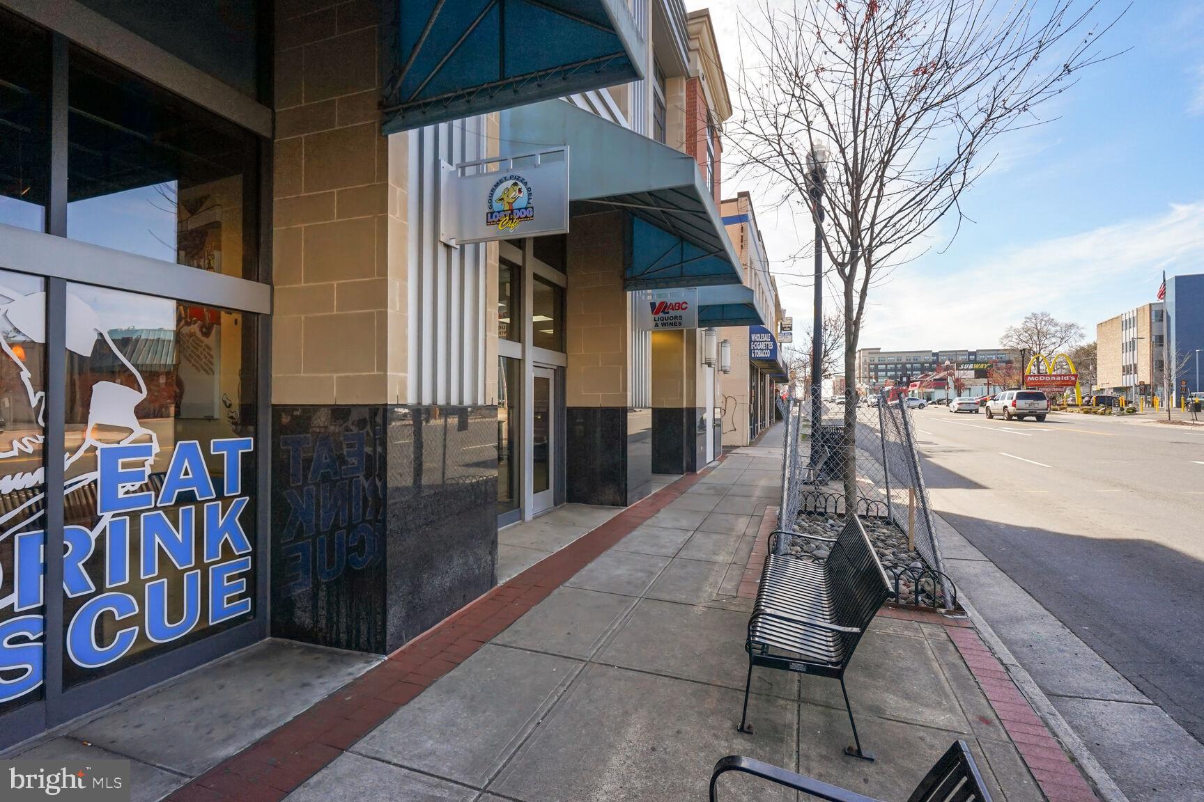 ARLINGTON VILLAGE - Residential Lease