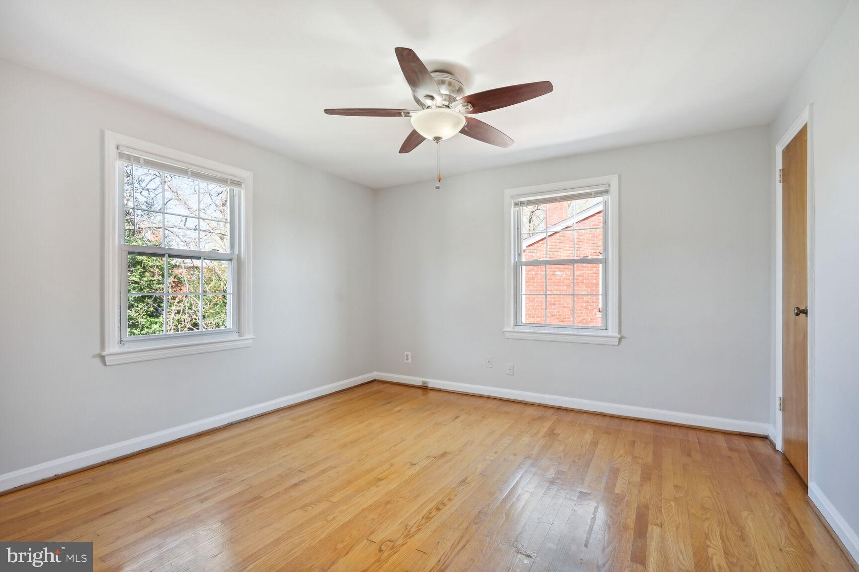 ARLINGTON VILLAGE - Residential Lease