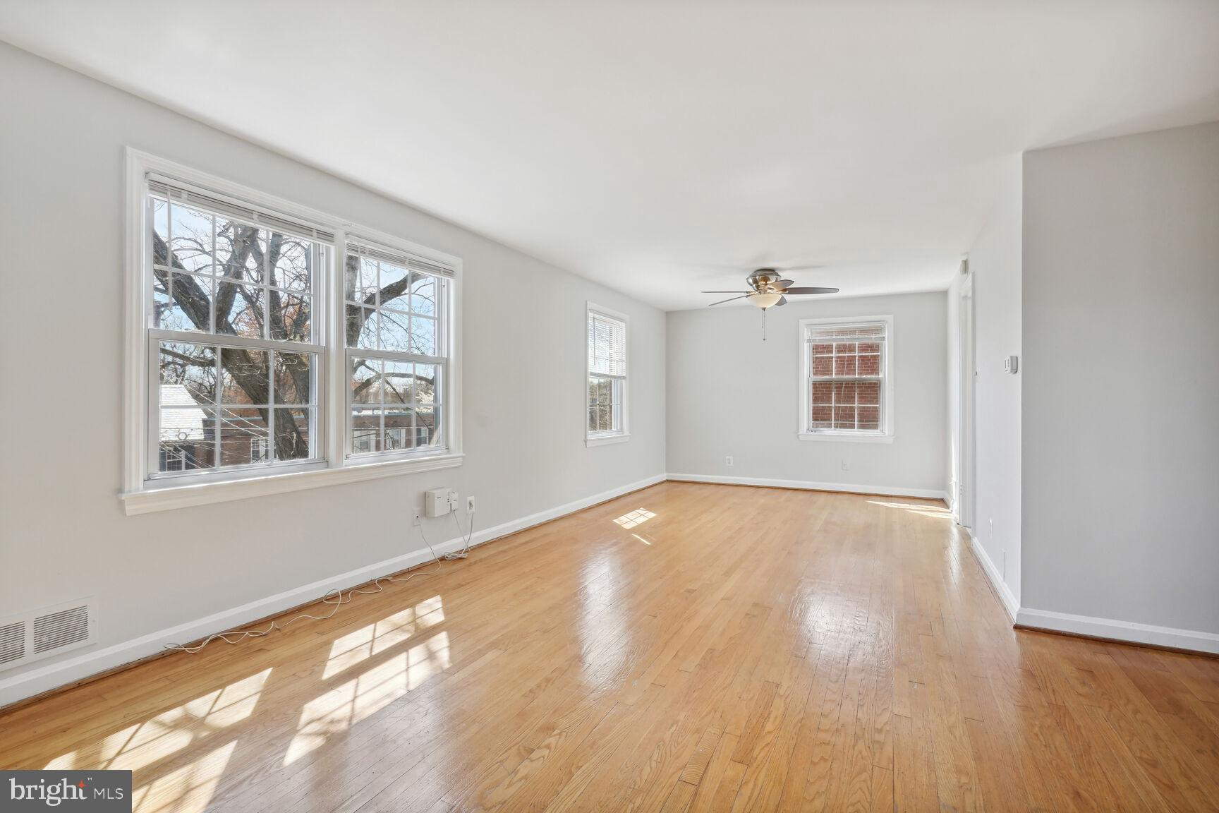 ARLINGTON VILLAGE - Residential Lease