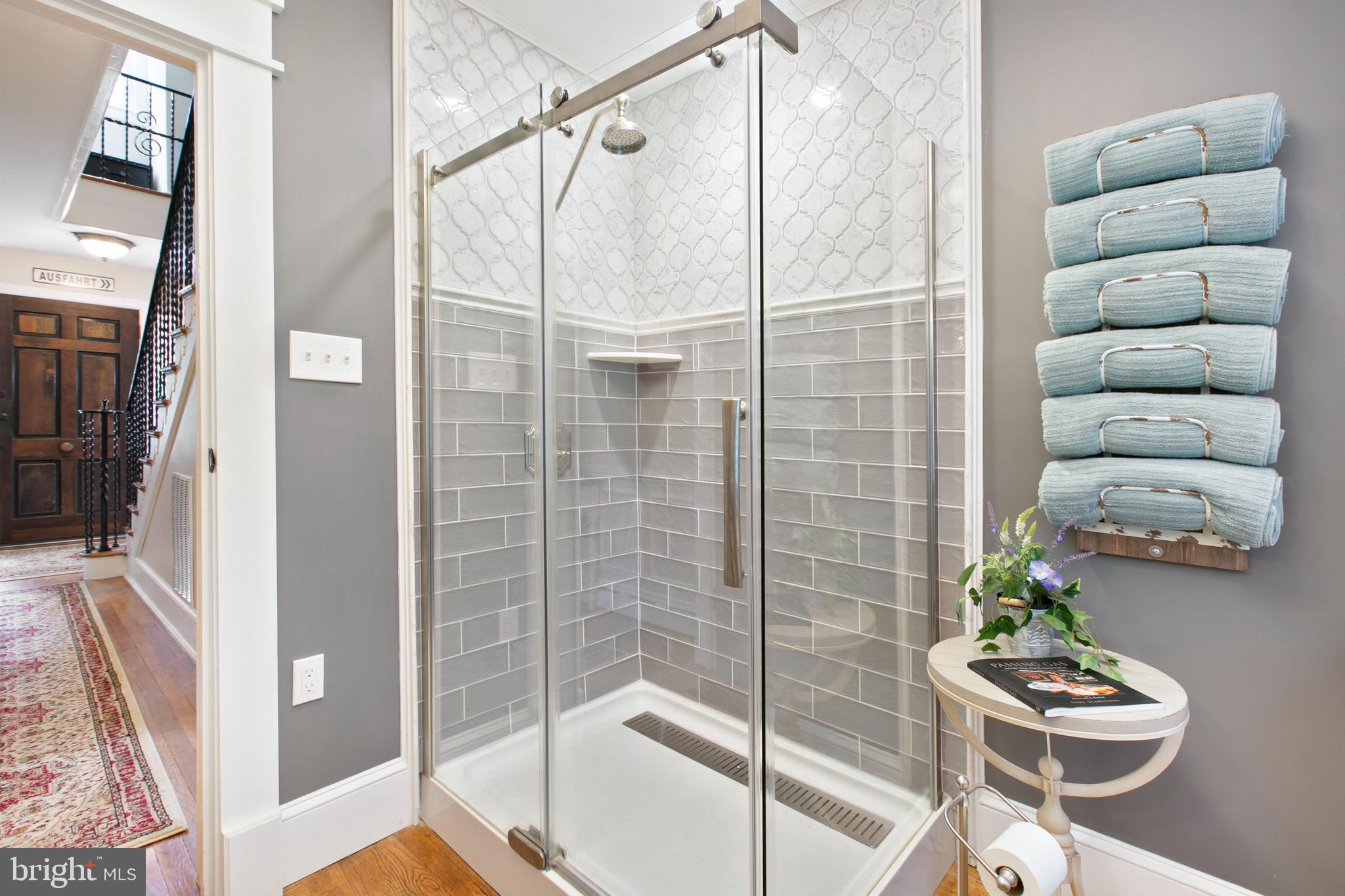 SATYR HILL - Residential