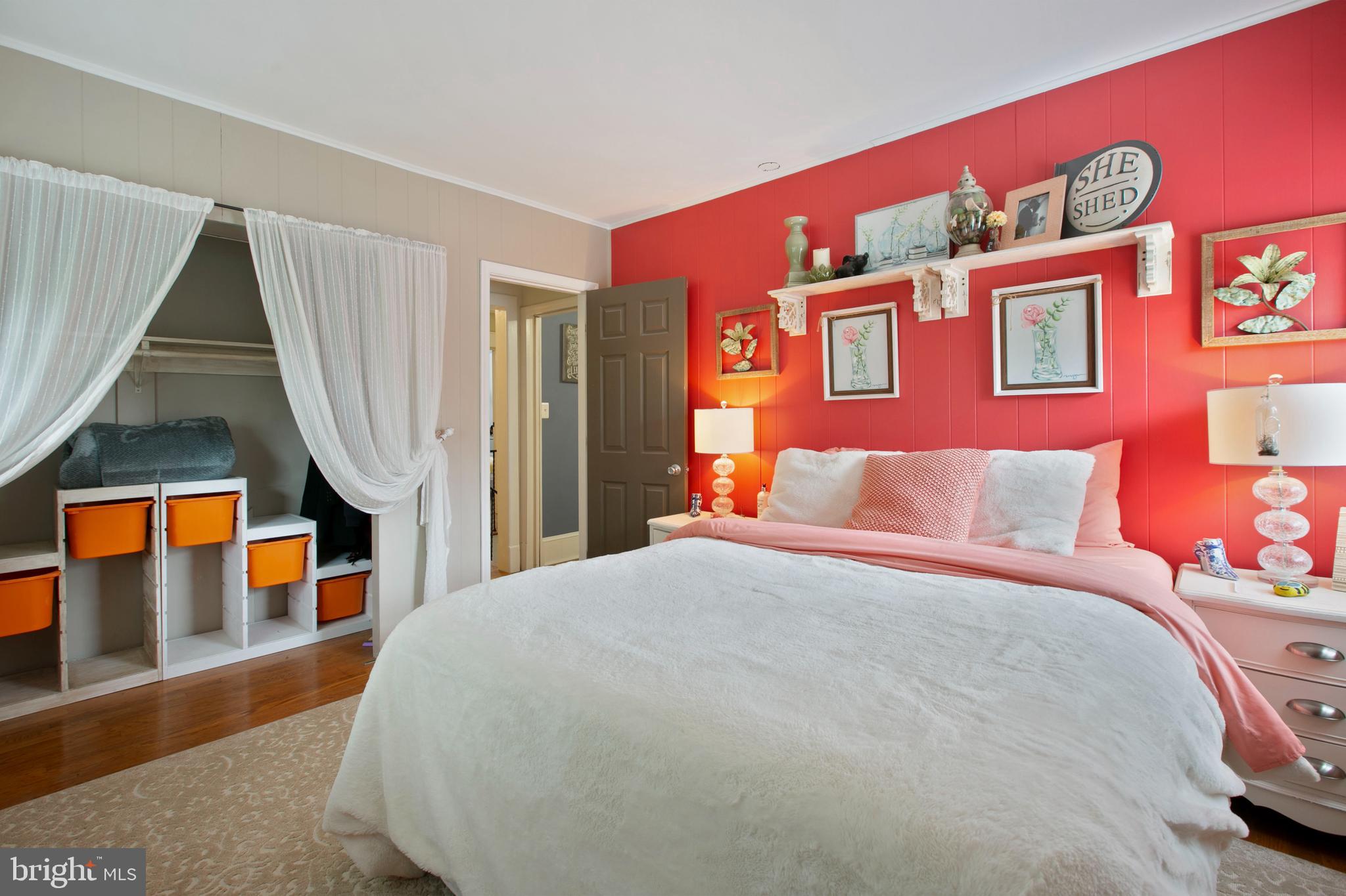 SATYR HILL - Residential