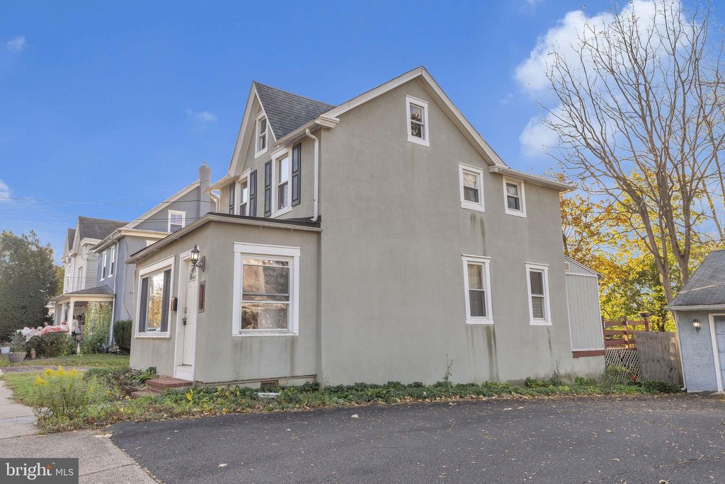 Photo of 110 Washington Avenue, NORTH WALES, PA 19454 (MLS # PAMC2160344)