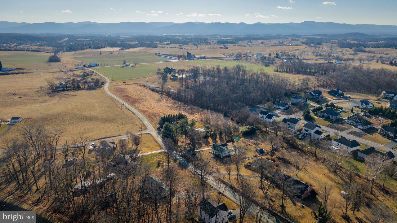 MAGNOLIA RIDGE - Residential