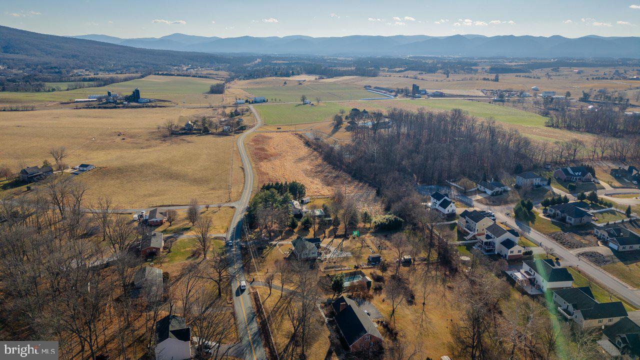 MAGNOLIA RIDGE - Residential