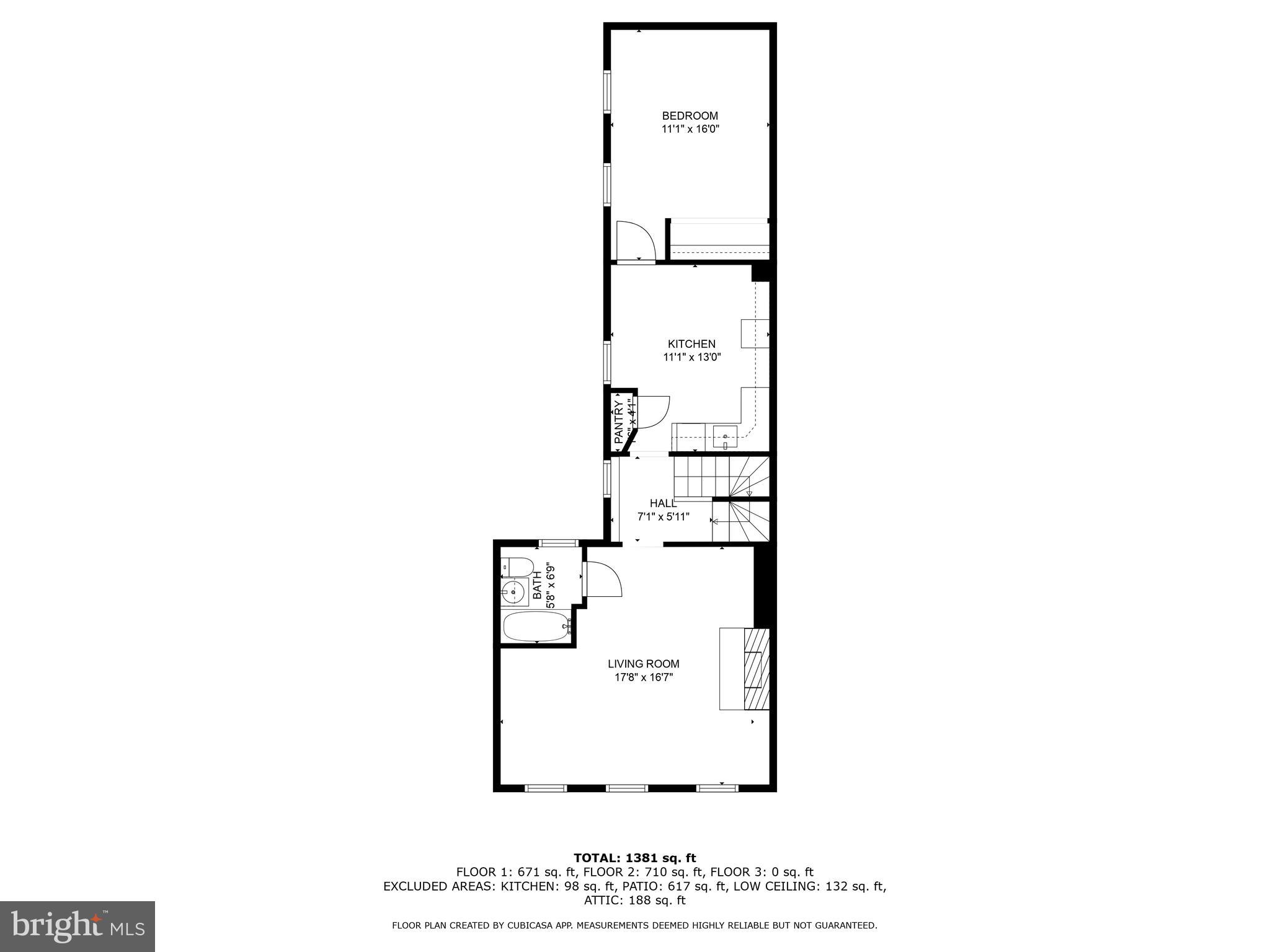 Main image without alt text