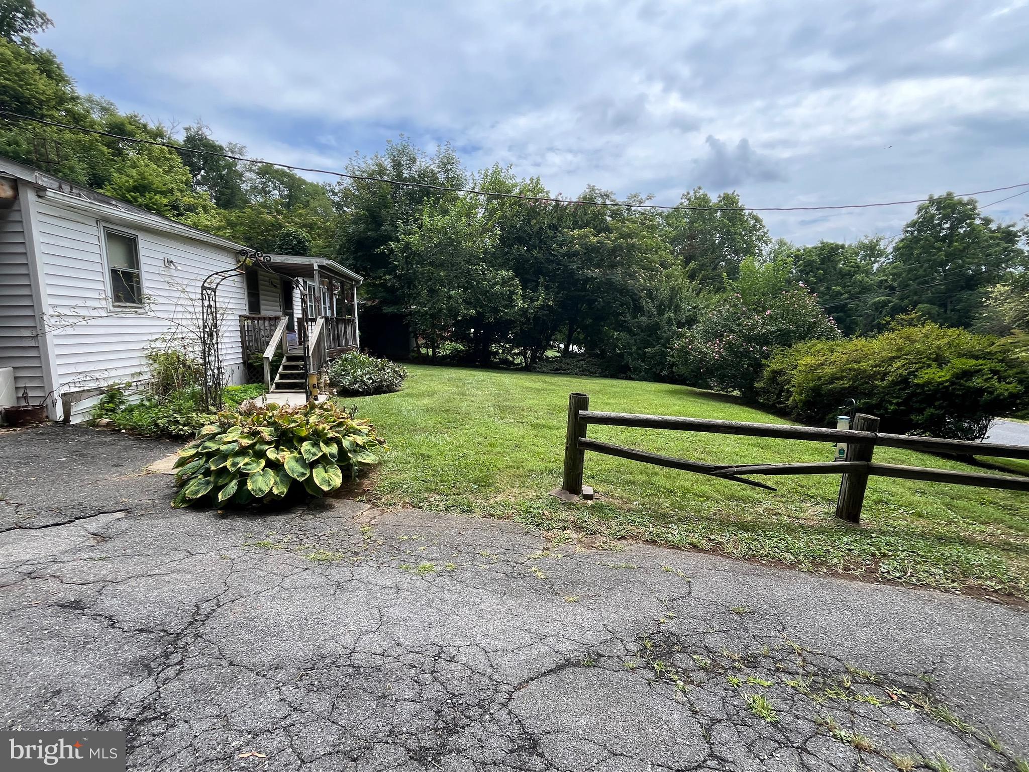 MYERSVILLE - Residential