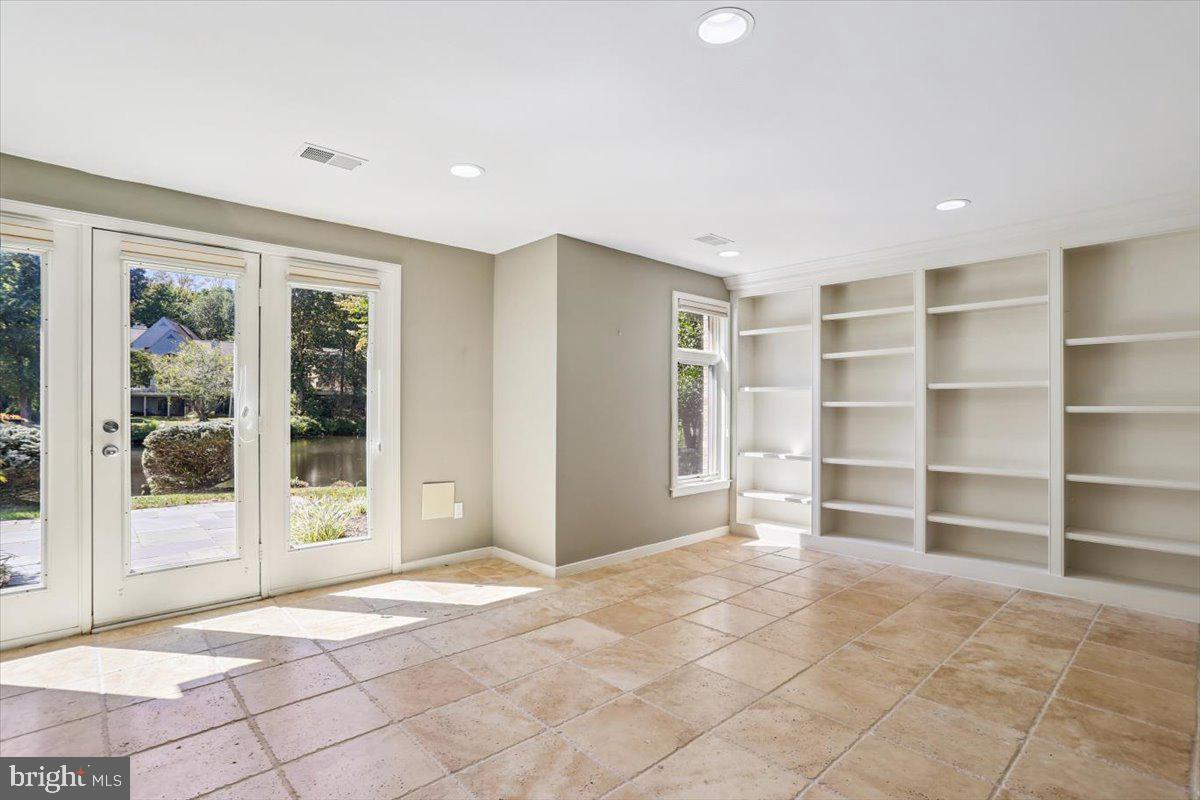 NEWPORT CLUSTER - Residential