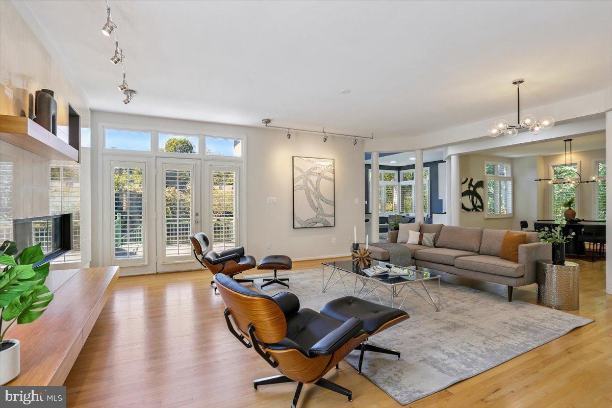 NEWPORT CLUSTER - Residential