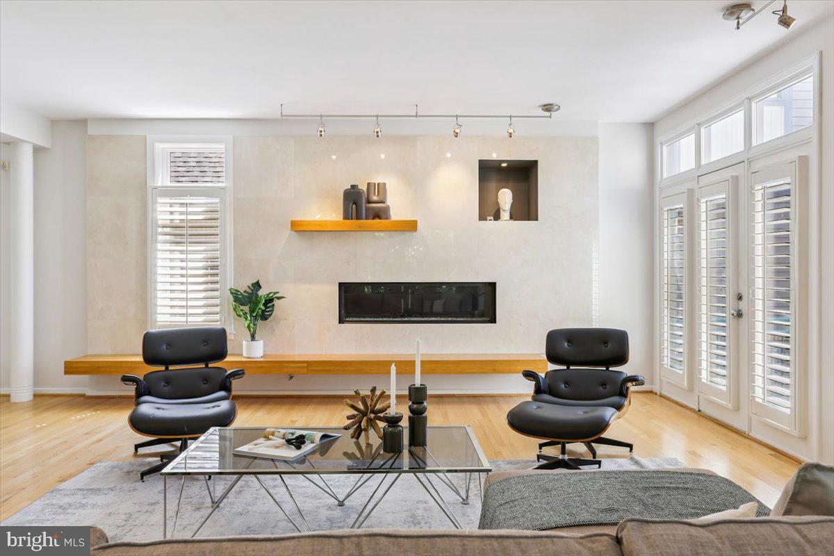 NEWPORT CLUSTER - Residential