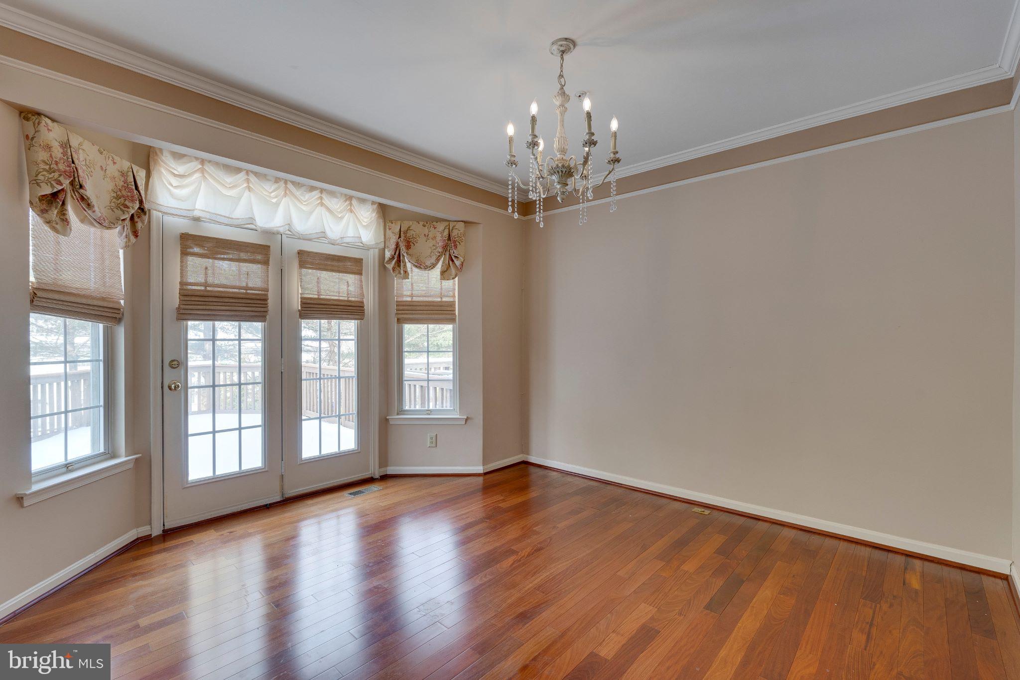 CLARKS CROSSING - Residential Lease