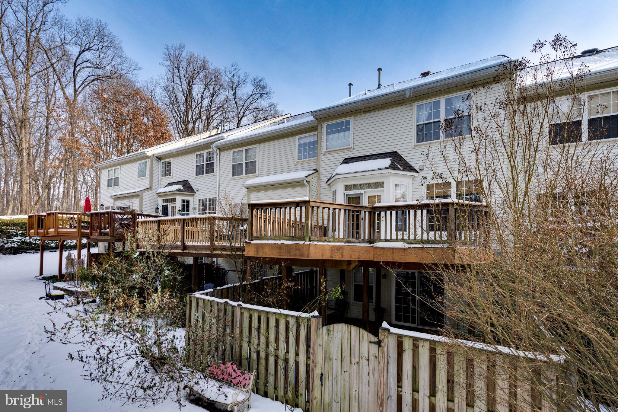 CLARKS CROSSING - Residential Lease