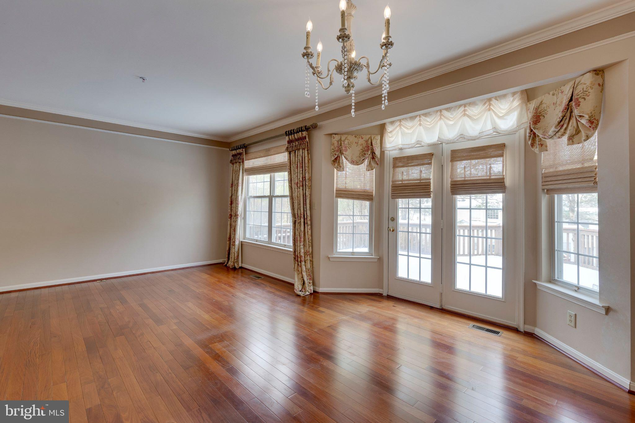 CLARKS CROSSING - Residential Lease