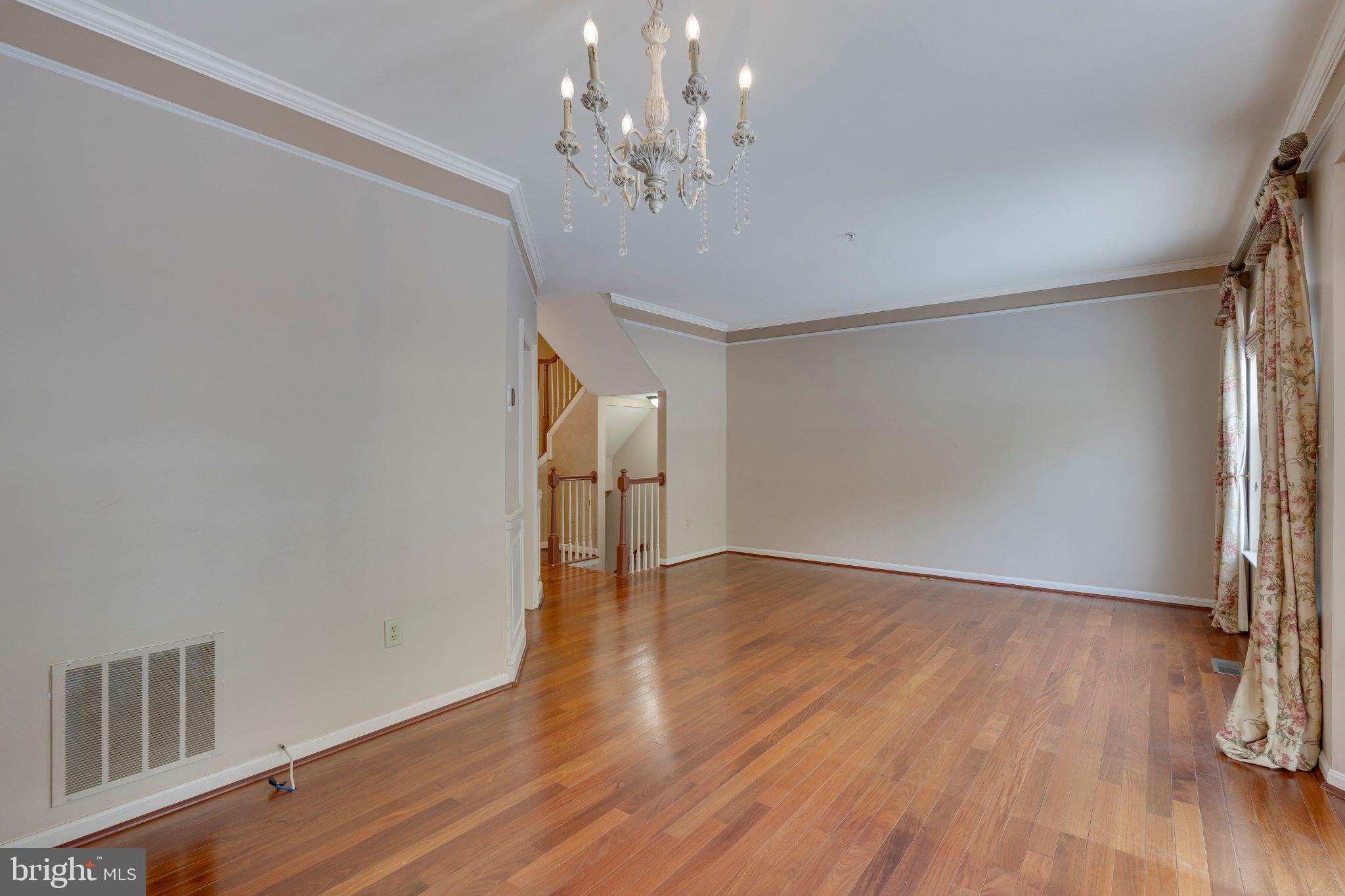 CLARKS CROSSING - Residential Lease