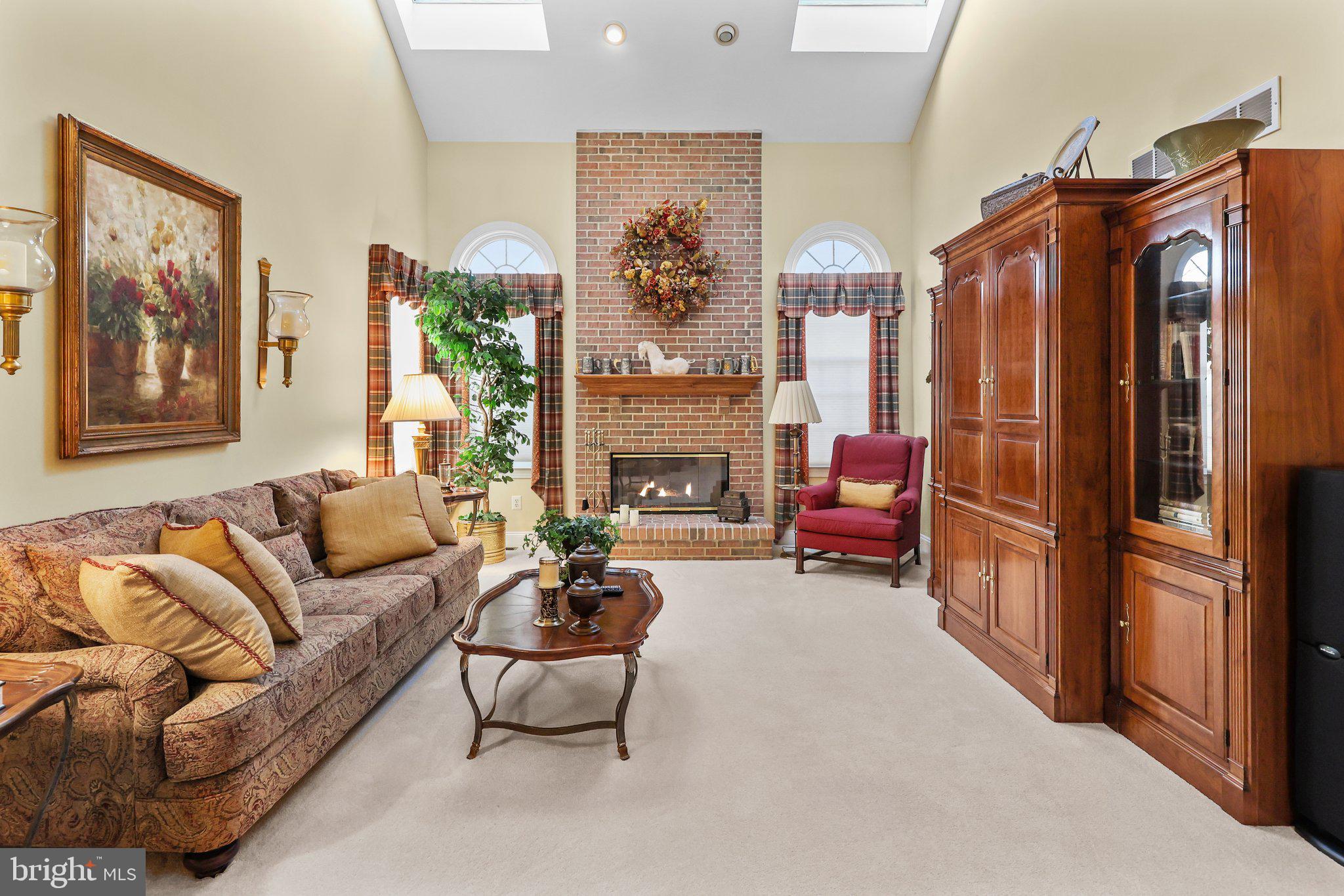 DOLINGTON ESTATES - Residential