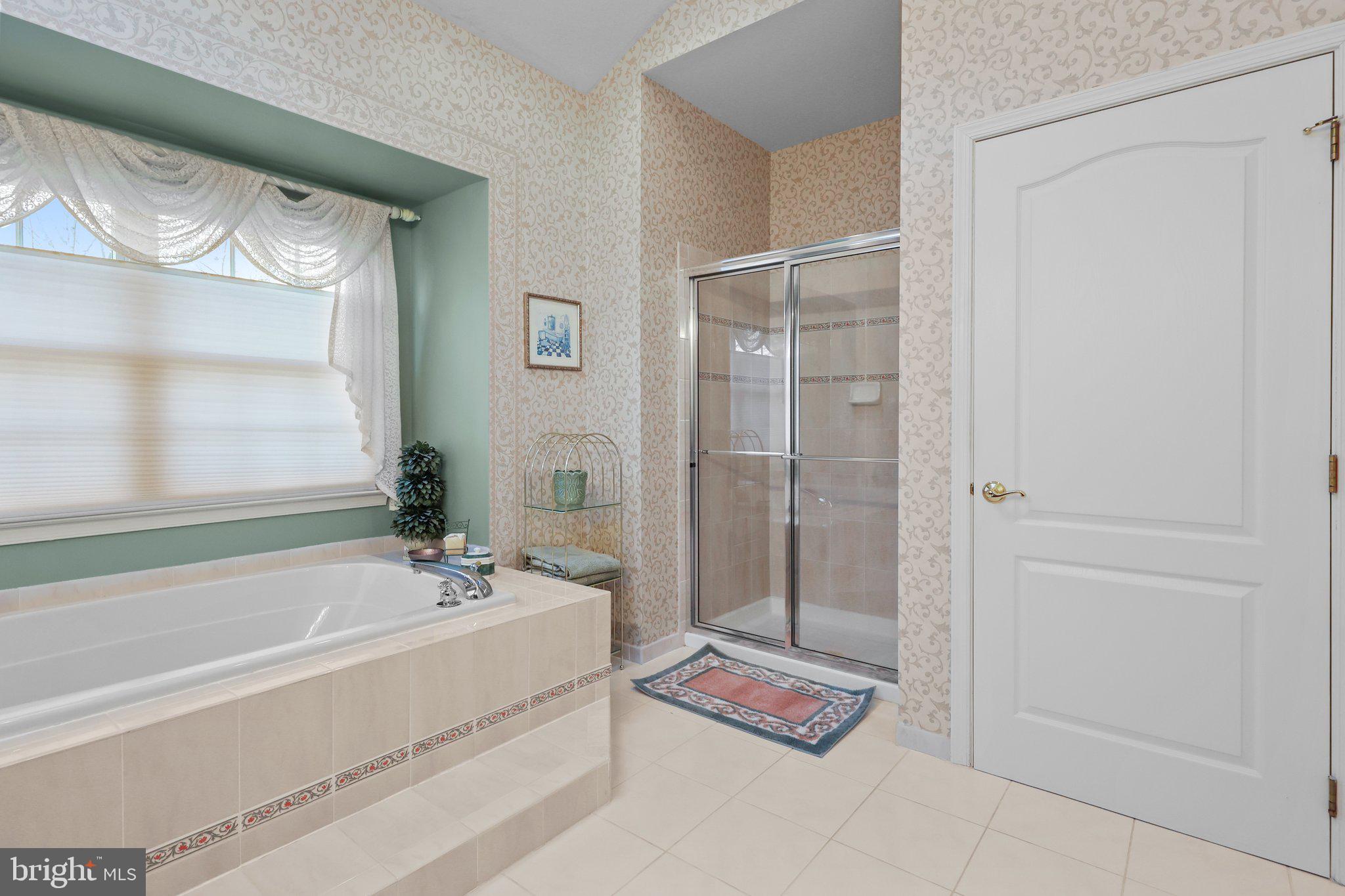 DOLINGTON ESTATES - Residential