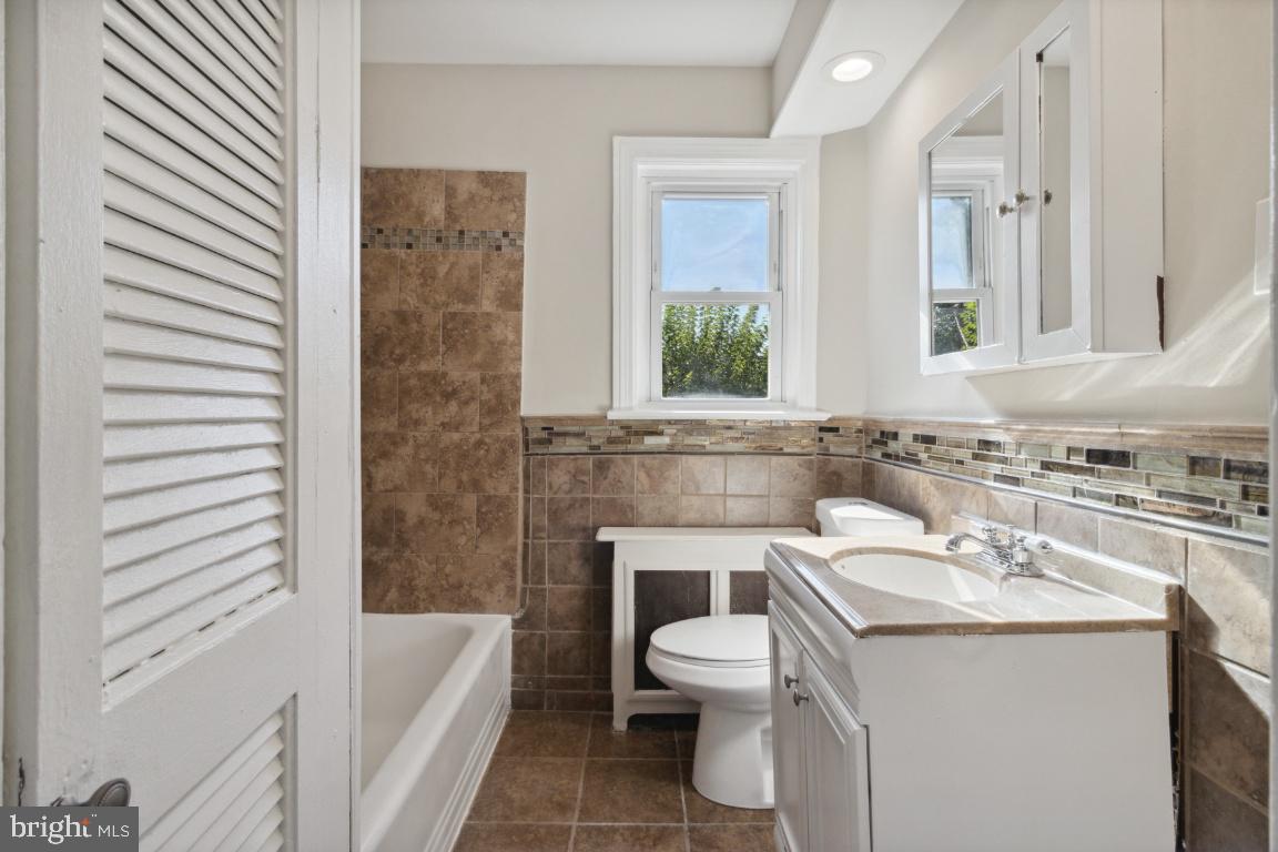 BROOKLYN - Residential