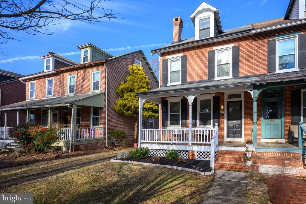 Photo of 229 W Union Street, WEST CHESTER, PA 19382 (MLS # PACT2115584)