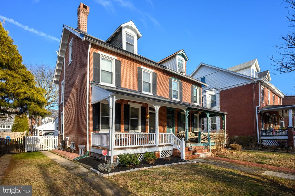 Photo of 229 W Union Street, WEST CHESTER, PA 19382 (MLS # PACT2115584)