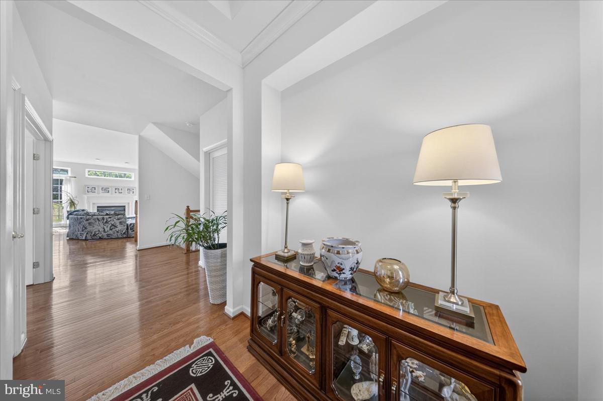 436 CALEDONIA WAY