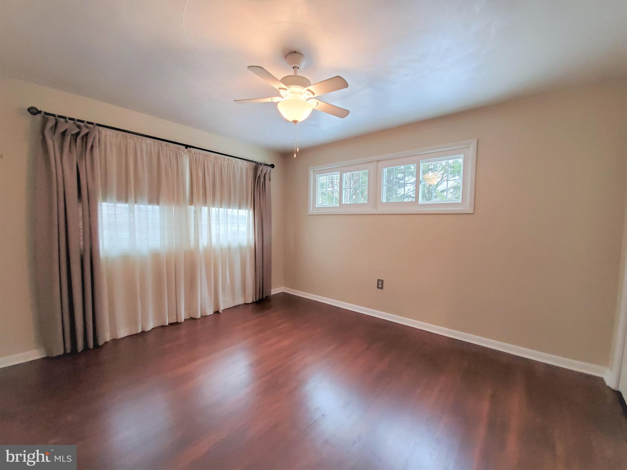 OAK HILL - Residential