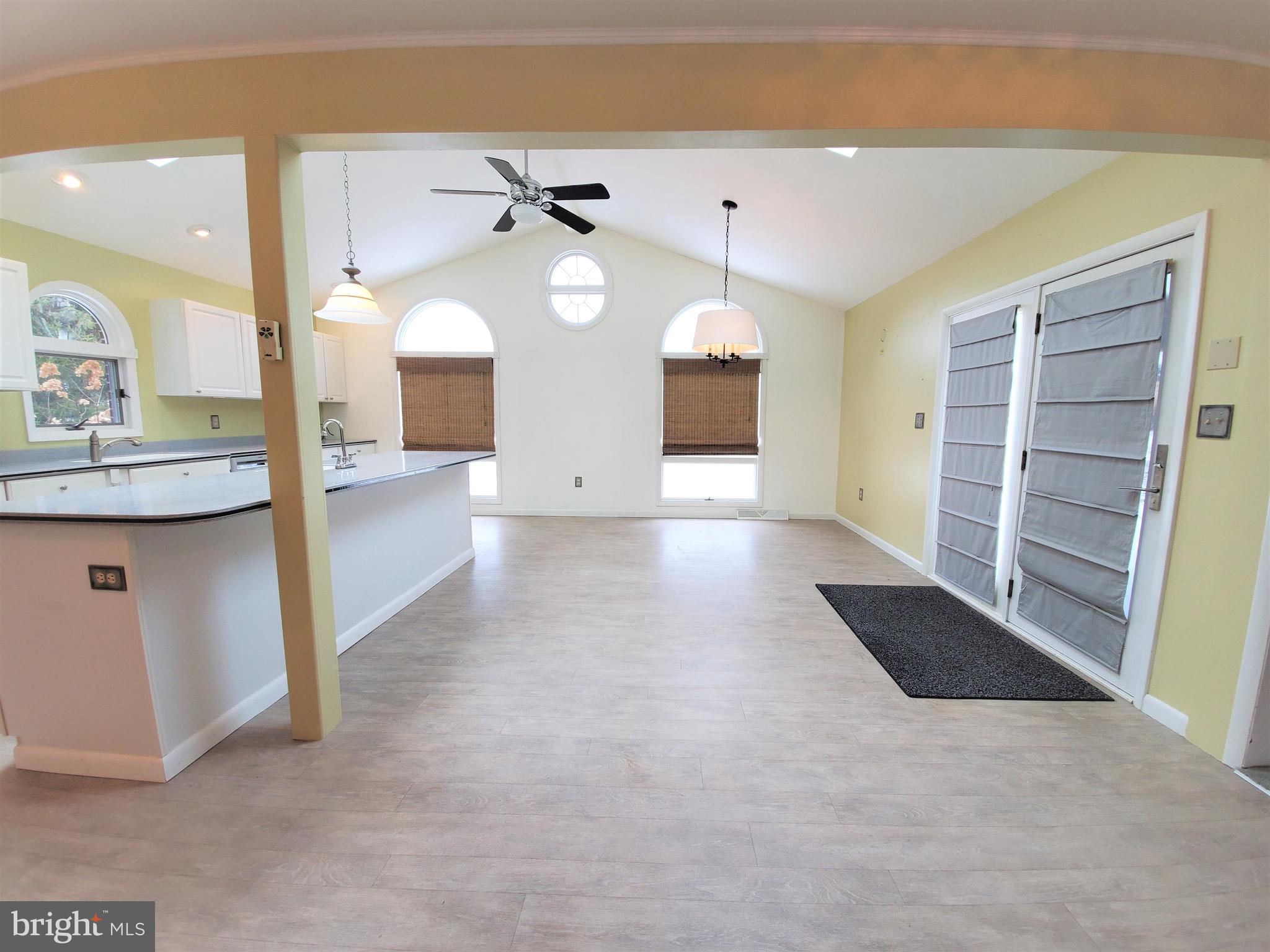 OAK HILL - Residential