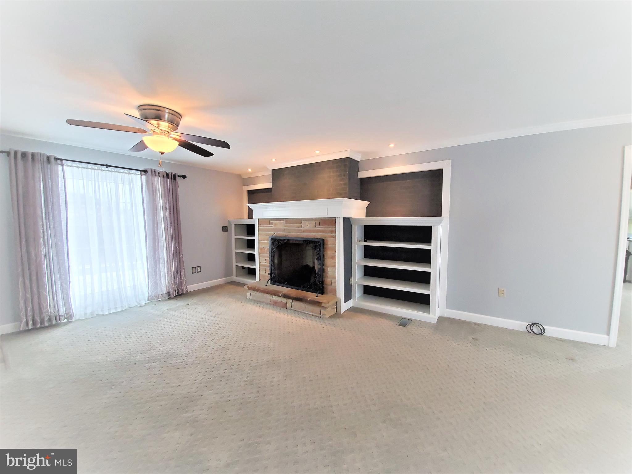 OAK HILL - Residential