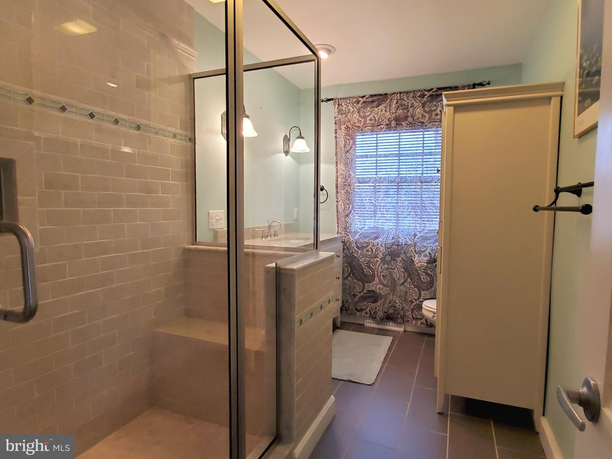 OAK HILL - Residential