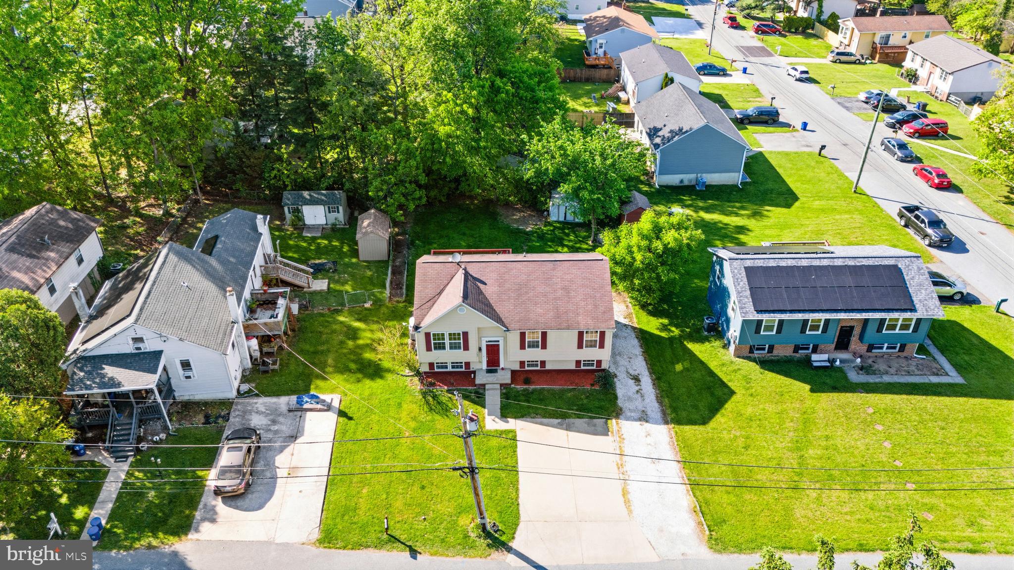 CATONSVILLE MANOR - Residential