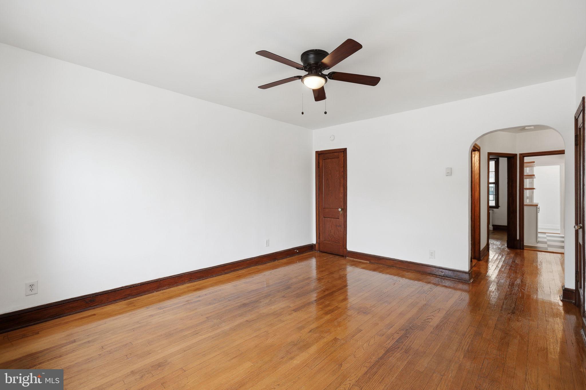 4026 9TH STREET NE 1