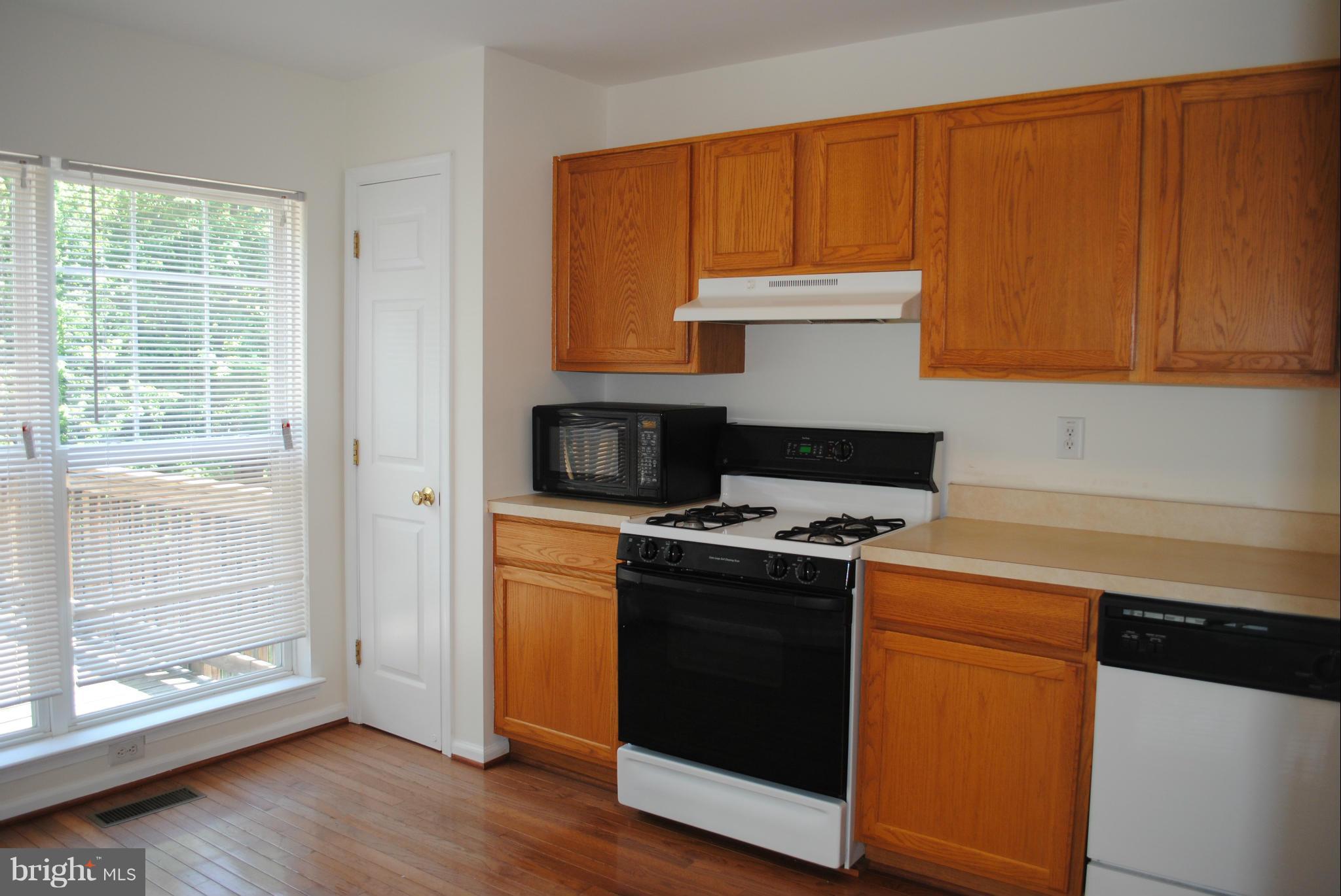 KINGSVIEW SUB - Residential Lease