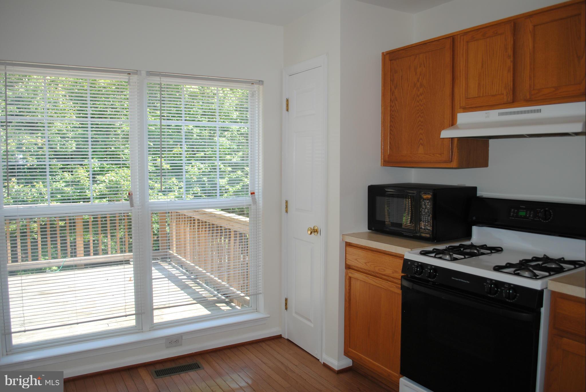 KINGSVIEW SUB - Residential Lease