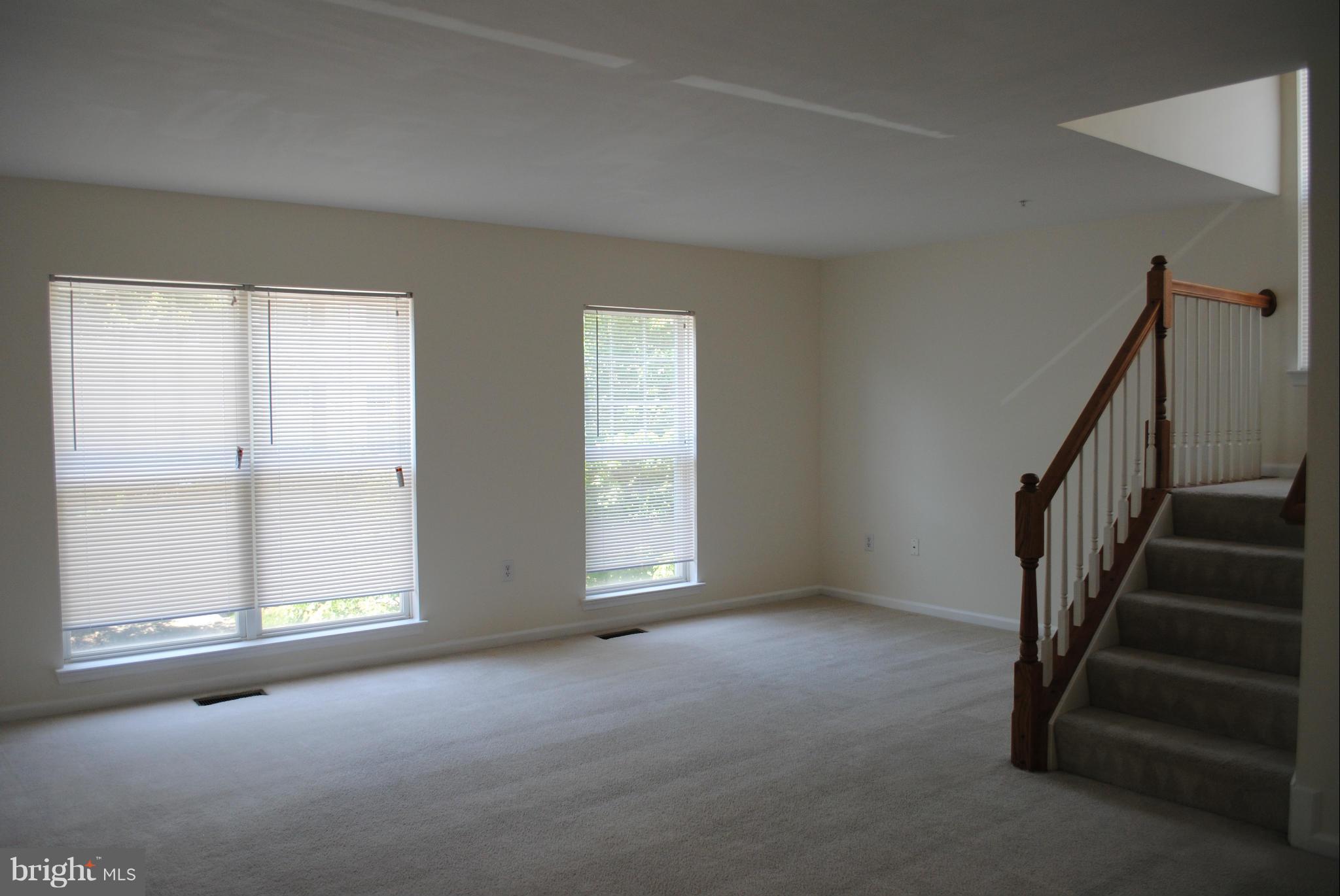 KINGSVIEW SUB - Residential Lease