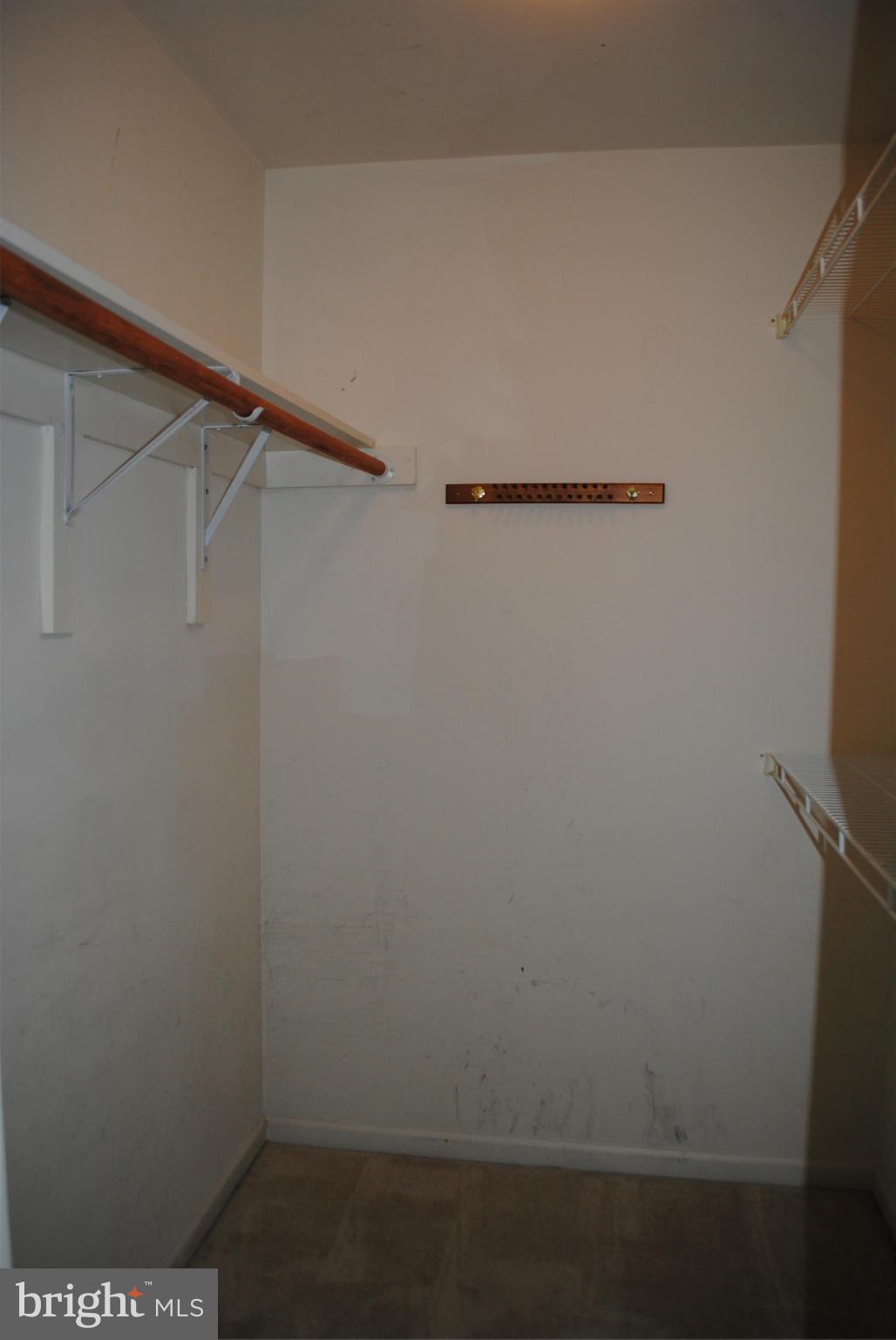 KINGSVIEW SUB - Residential Lease