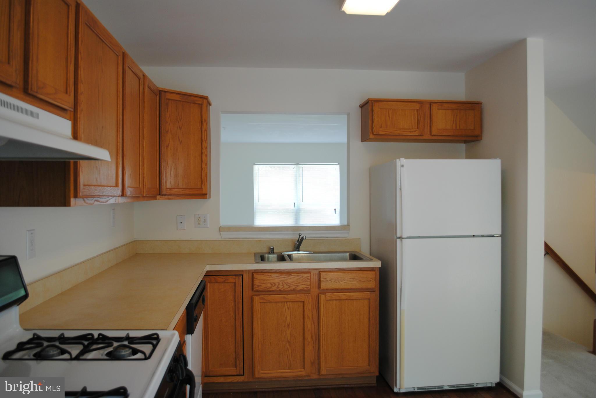 KINGSVIEW SUB - Residential Lease