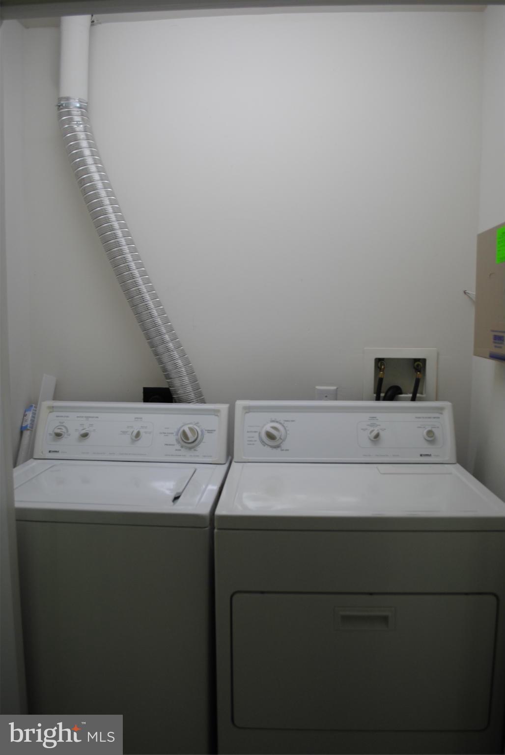 KINGSVIEW SUB - Residential Lease