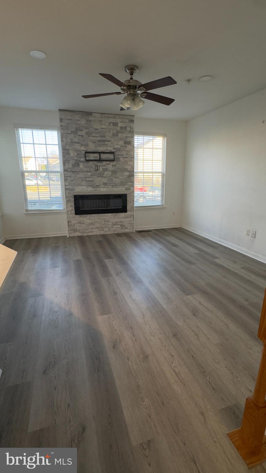 MONMOUTH MEADOWS - Residential Lease