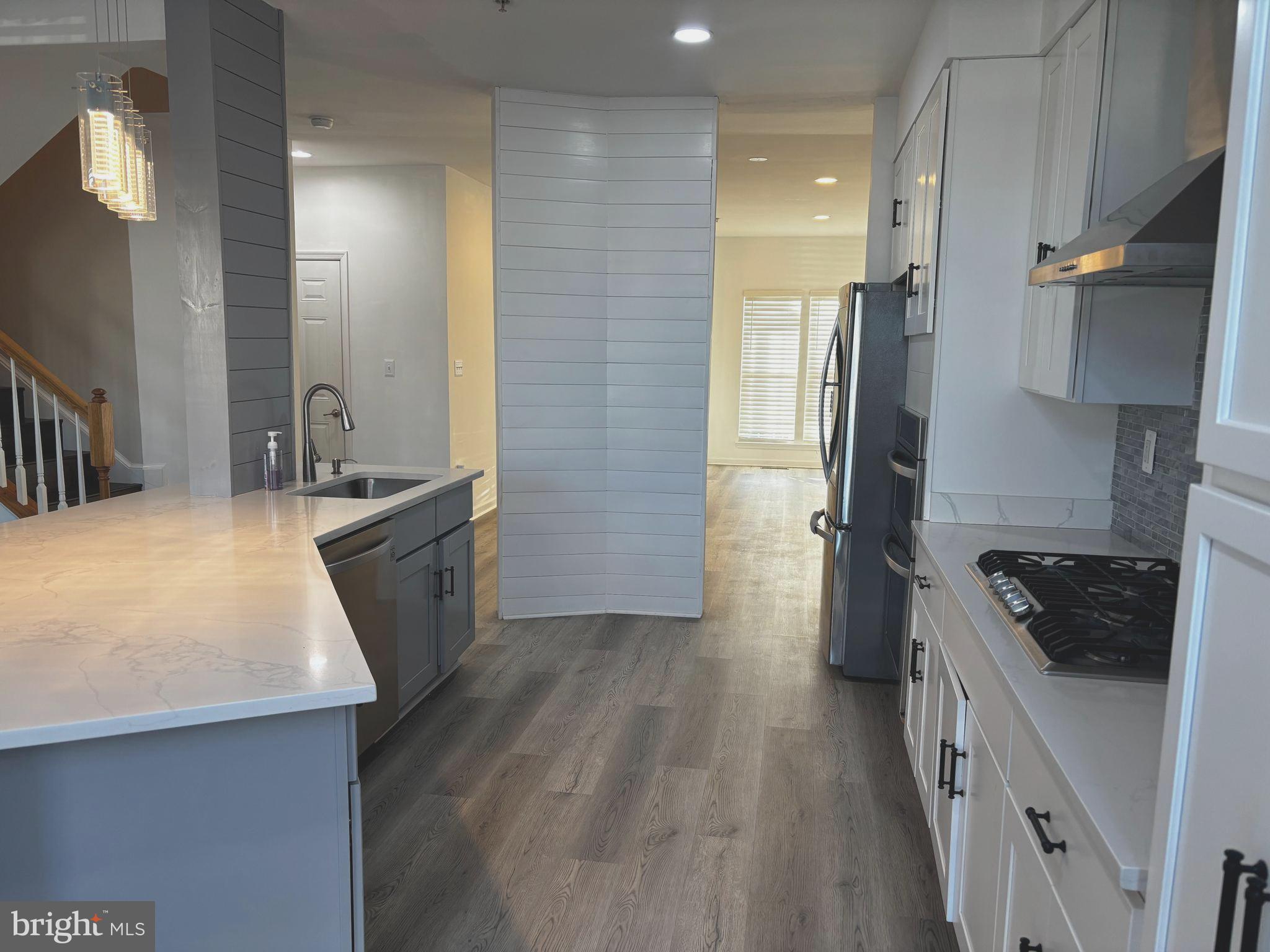 MONMOUTH MEADOWS - Residential Lease