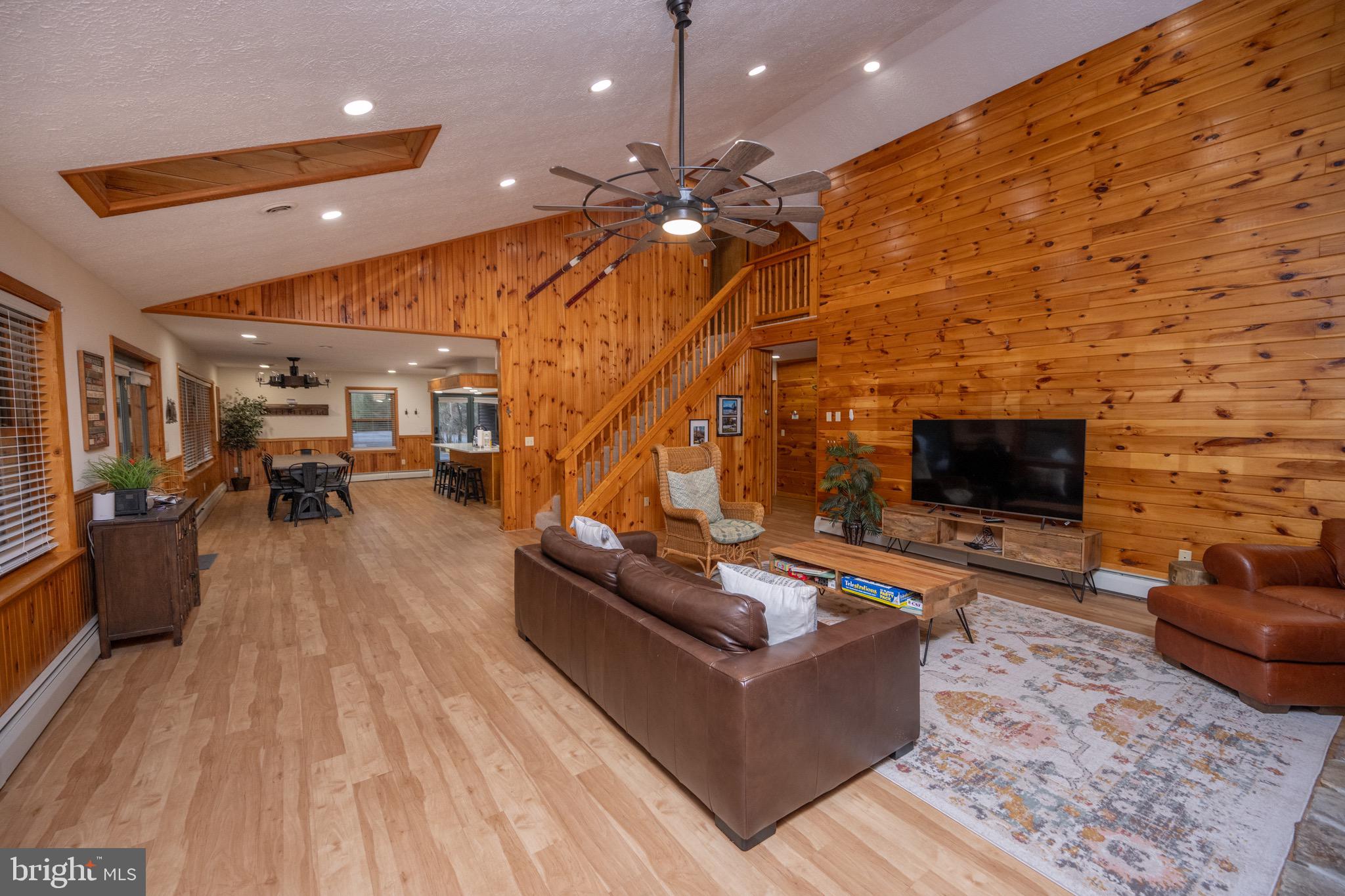 THE GLEANINGS - Residential