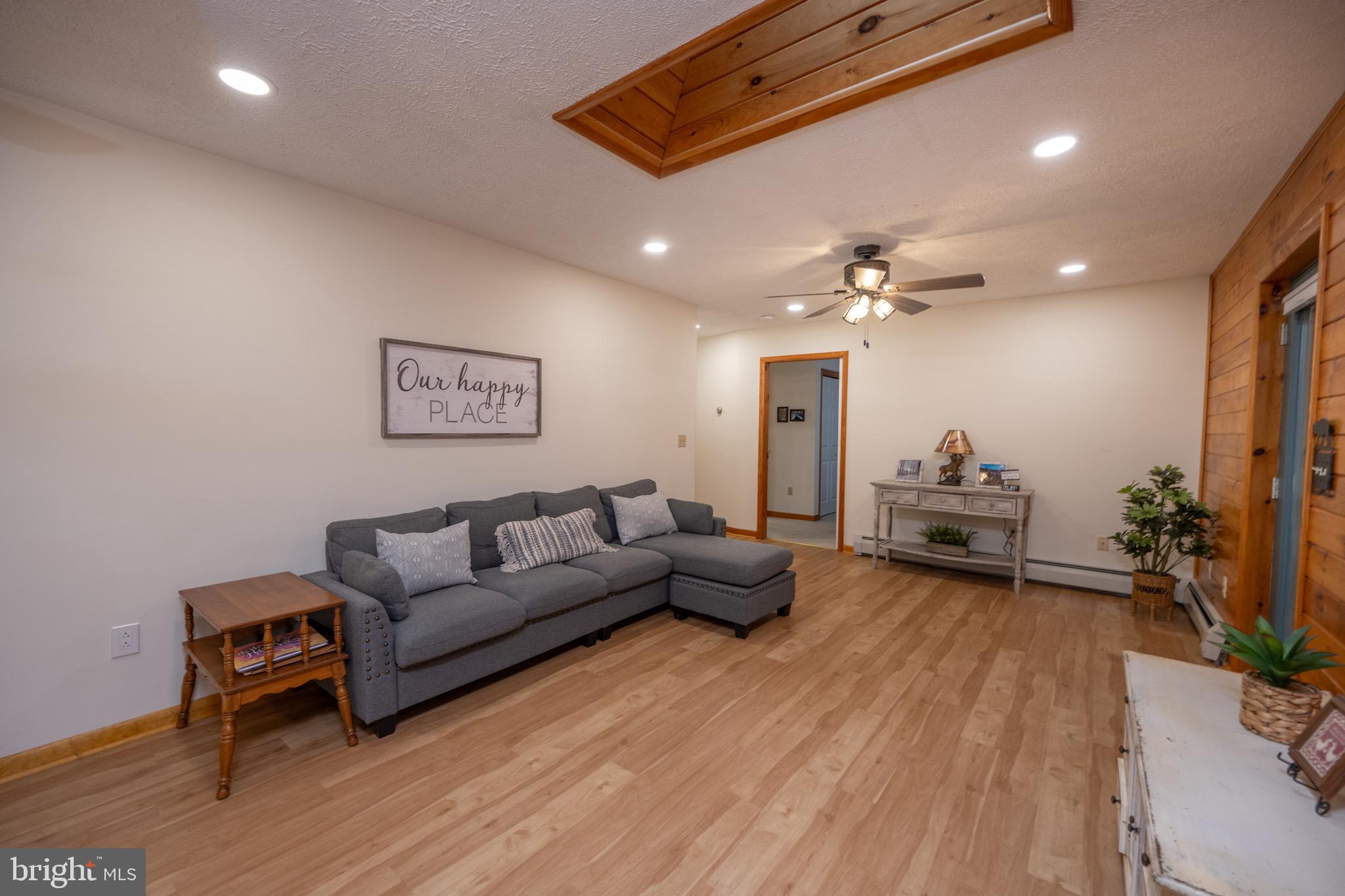 THE GLEANINGS - Residential