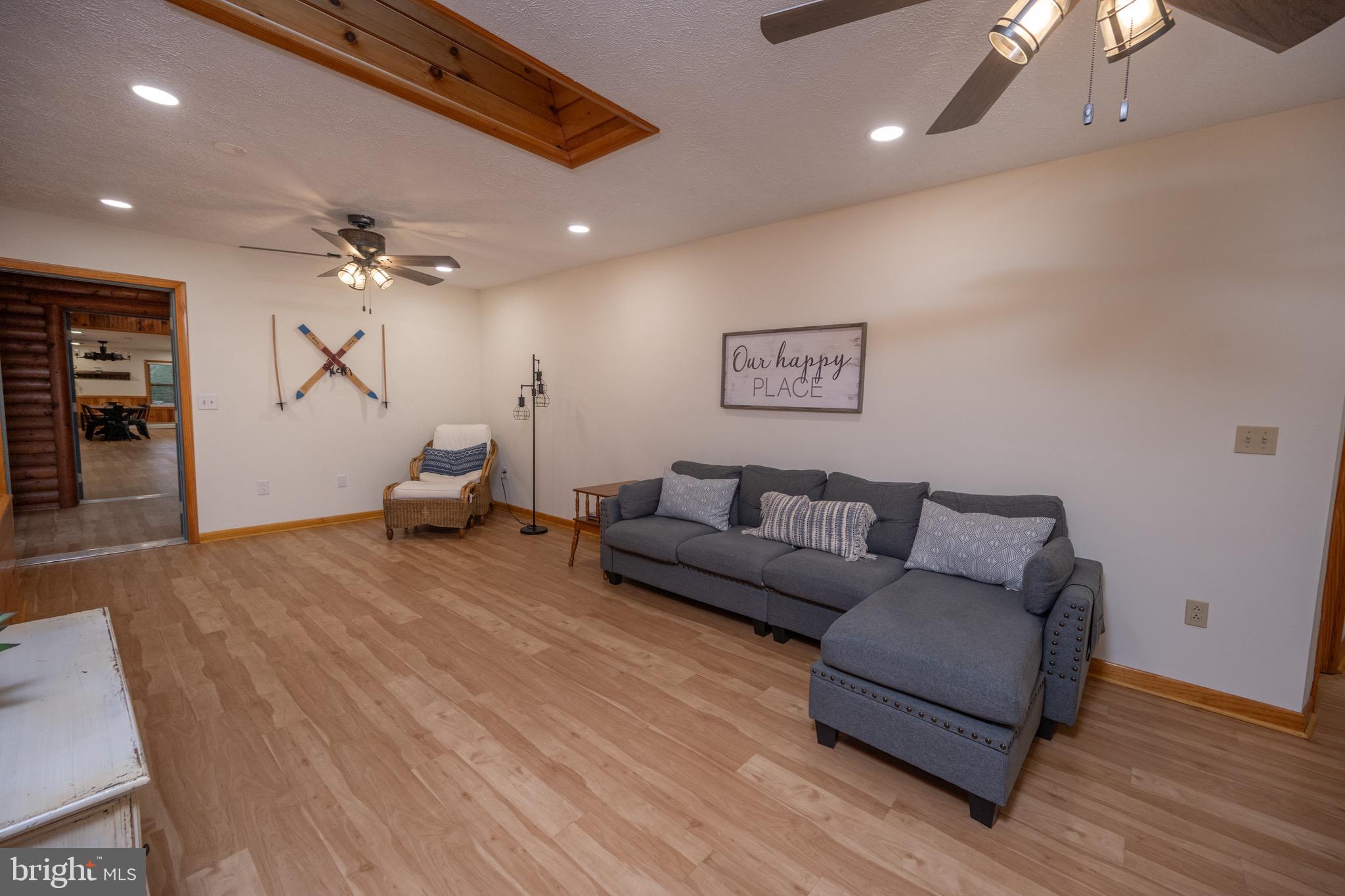 THE GLEANINGS - Residential