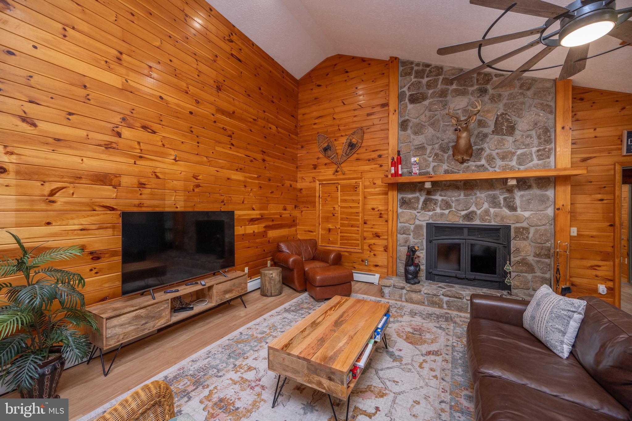 THE GLEANINGS - Residential