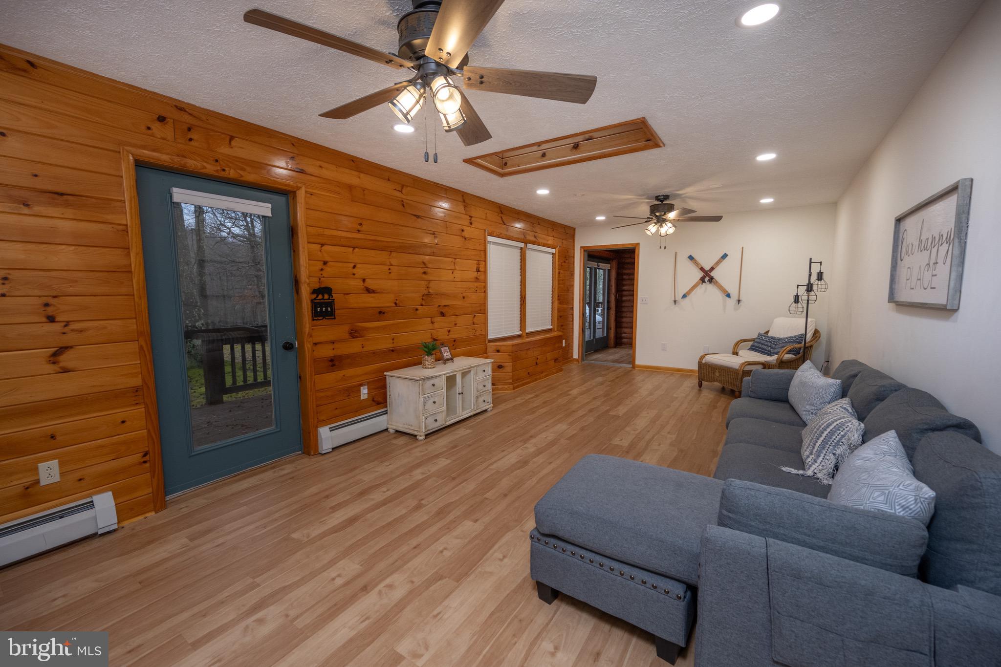 THE GLEANINGS - Residential