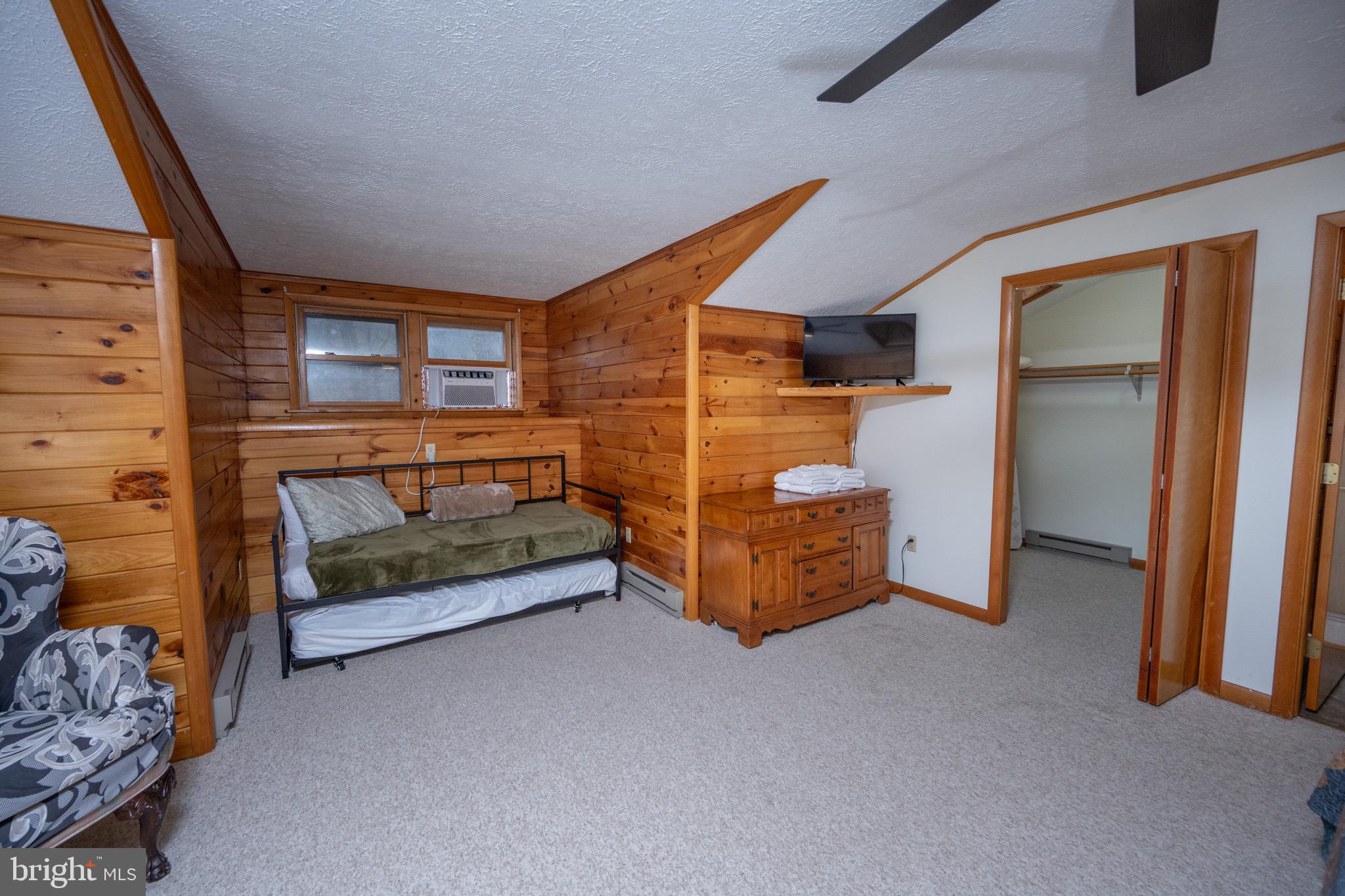 THE GLEANINGS - Residential