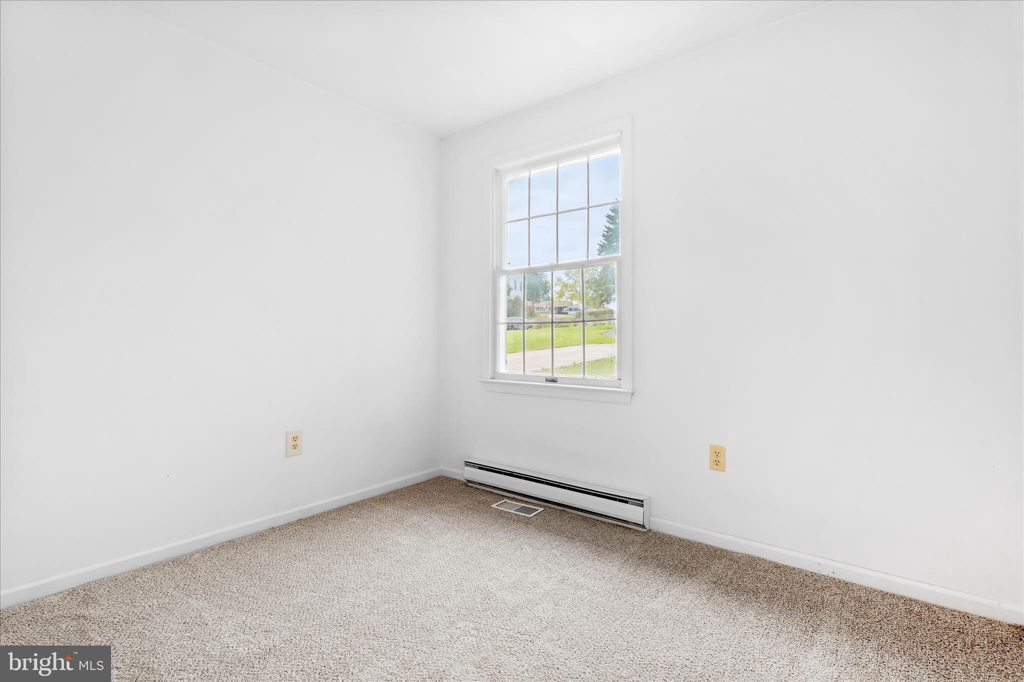 MID COUNTRY VIEW - Residential