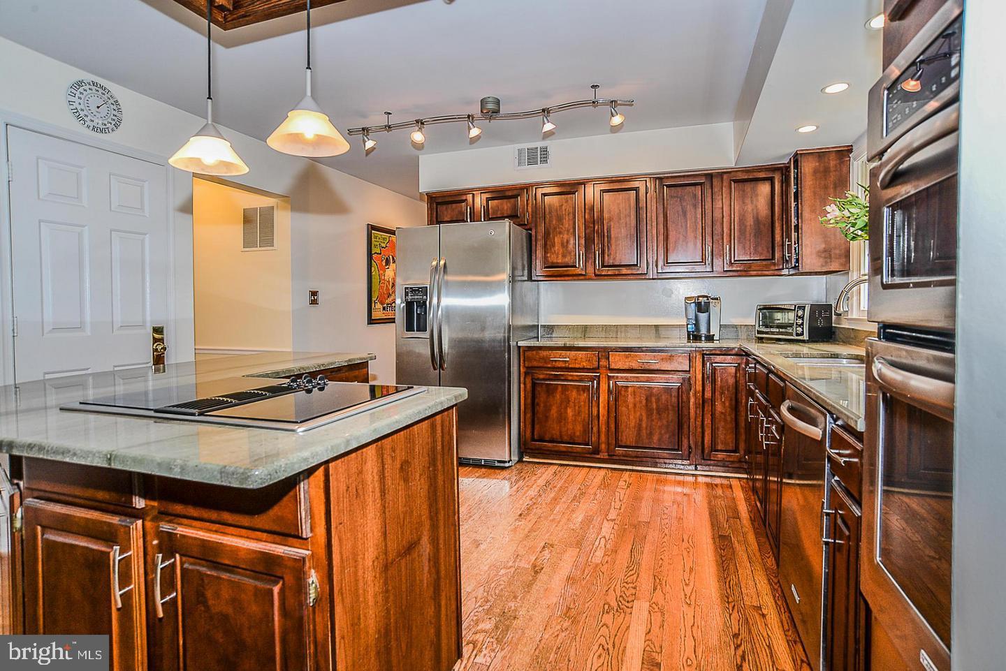 TIMBERLAKE ESTATES SOUTH - Residential Lease