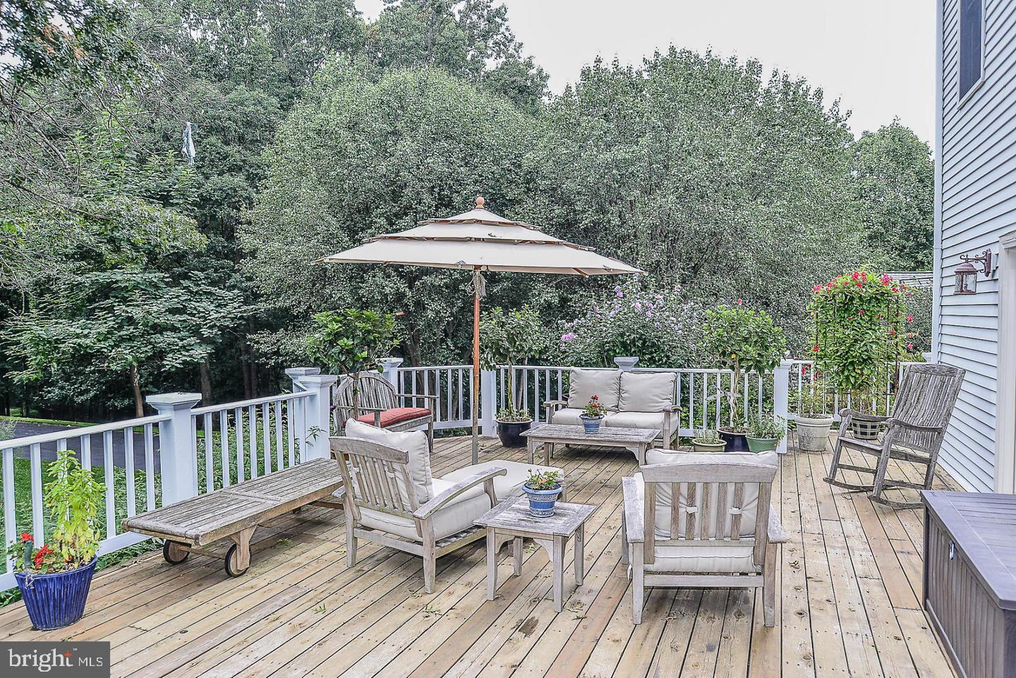 TIMBERLAKE ESTATES SOUTH - Residential Lease